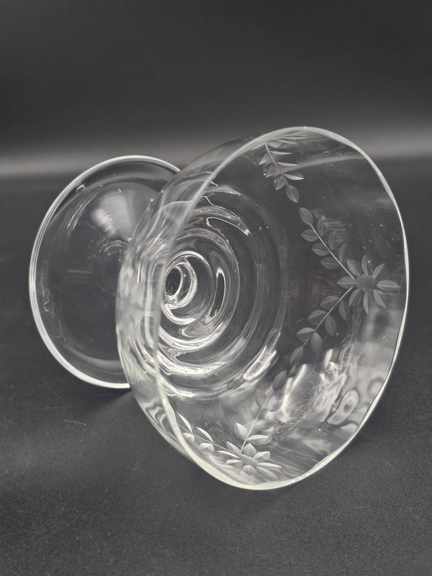 Set of 4 Vintage Crystal dessert or starter saucer dishes