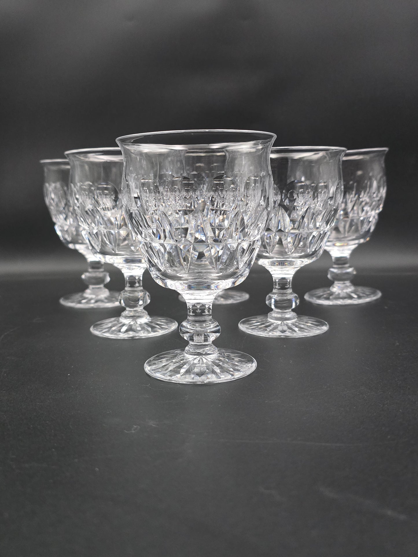 Set of 6 Tudor English Crystal Large wine goblets 250ml Raleigh Pattern.