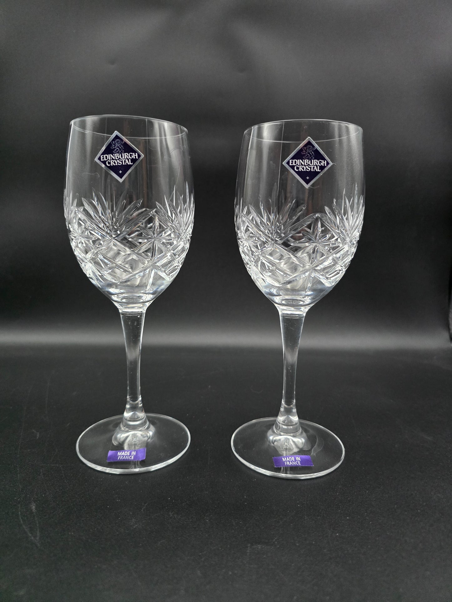 Pair of Large Edinburgh Crystal Duet Pattern Crystal wine glasses 250ml 18.5cm tall.