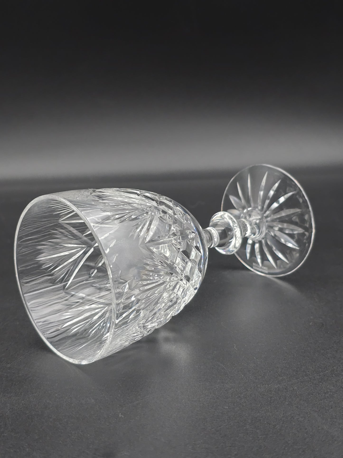 Set of 4 Edinburgh Crystal Iona Pattern 225ml.  14.5cm tall.