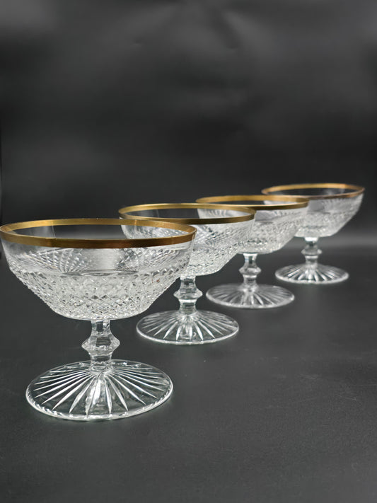 Set of 4 Beautiful Crystal Champagne coupes or dessert / starter dishes with Gold banding. 350ml. 10cm tall.