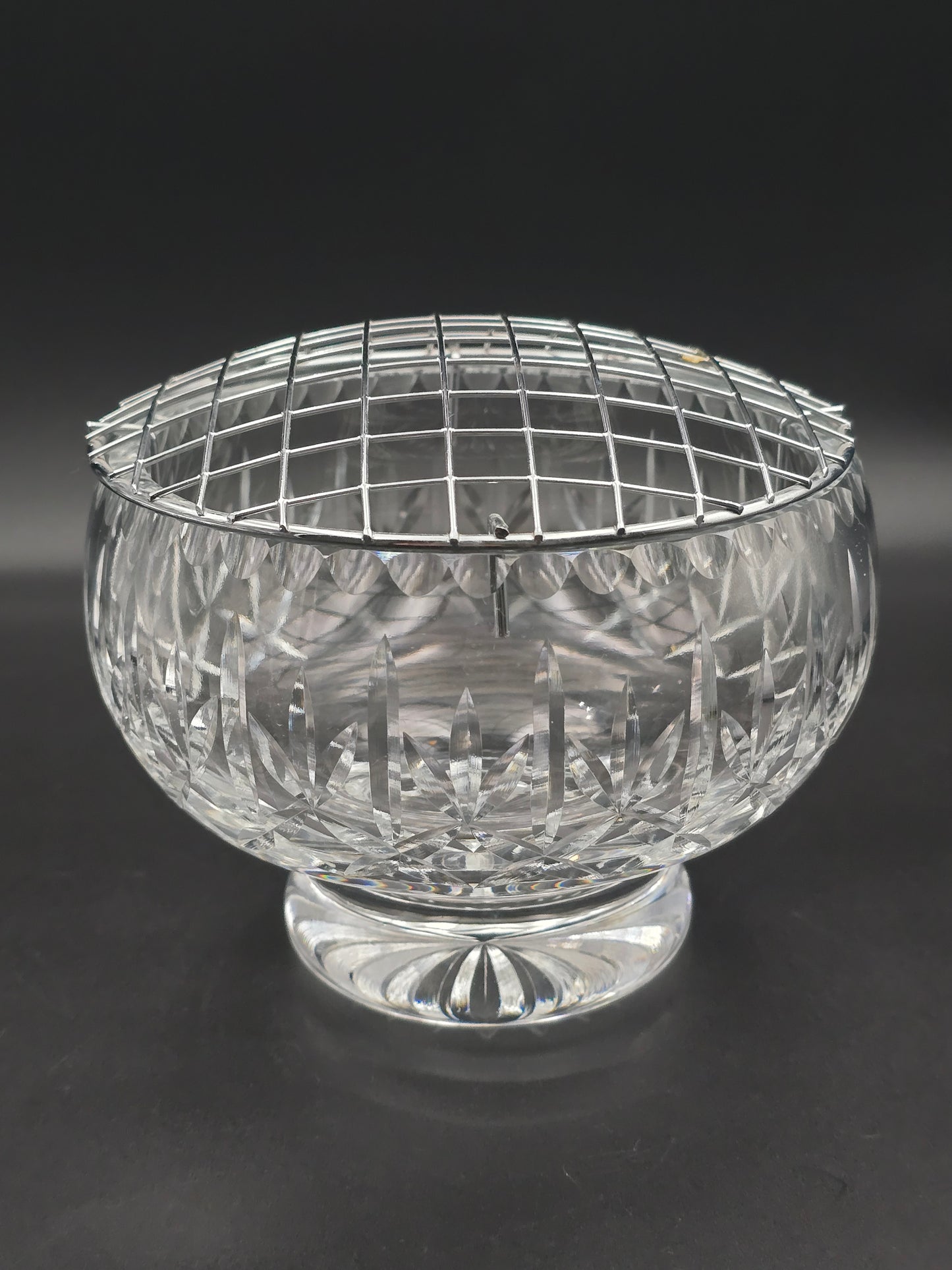 Vintage Mid-Century Cut Crystal Posy Bowl – Fan‑Style Base – 15 × 16 cm Sparkling Centrepiece