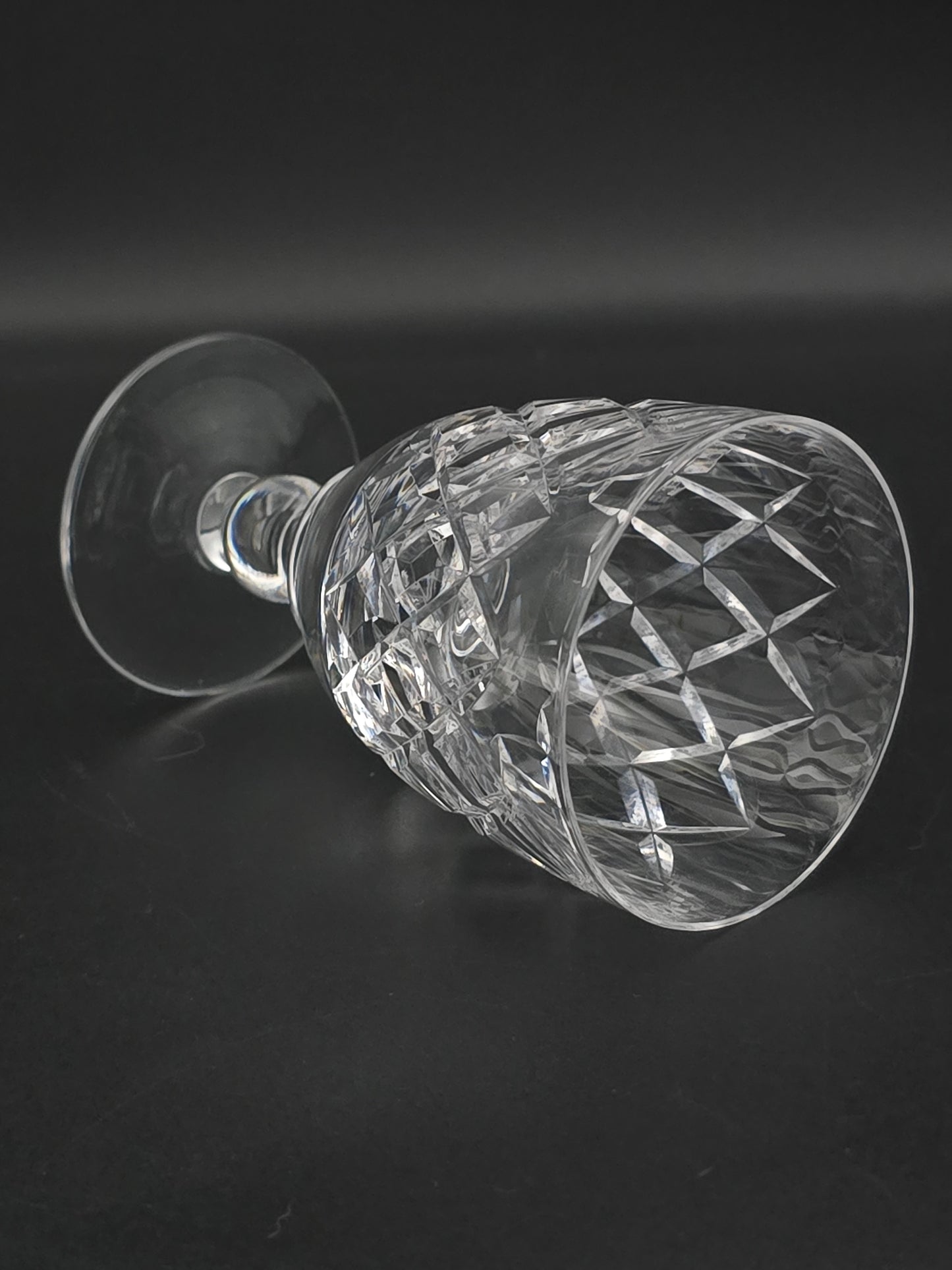 Set of 4 Crystal Glass goblets. 165ml. 12cm tall
