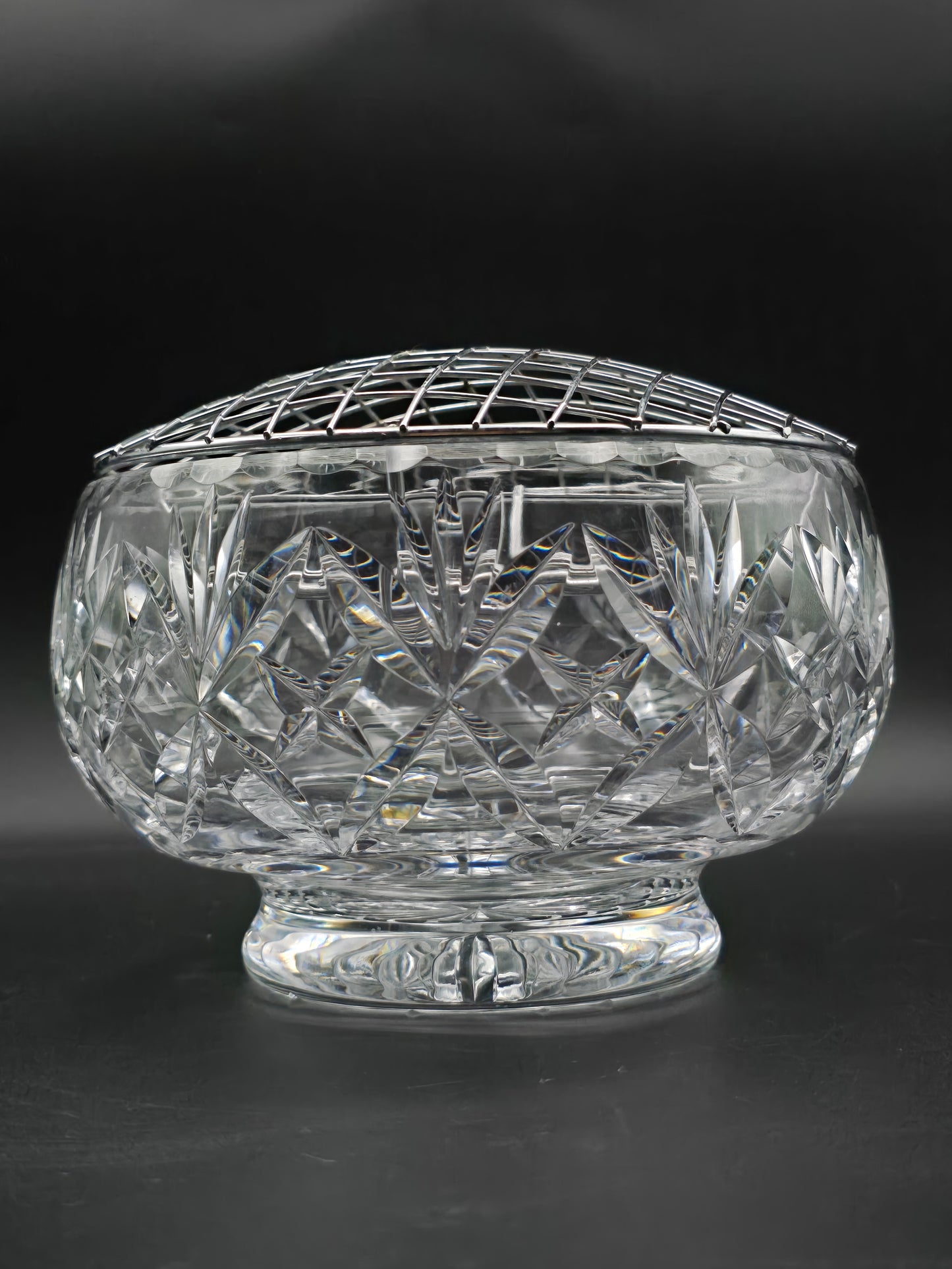 Large Vintage Crystal Rose Posy Bowl – Fluted & Cross-Cut Design with Star-Cut Base – 6.5” Wide, 1.4kg