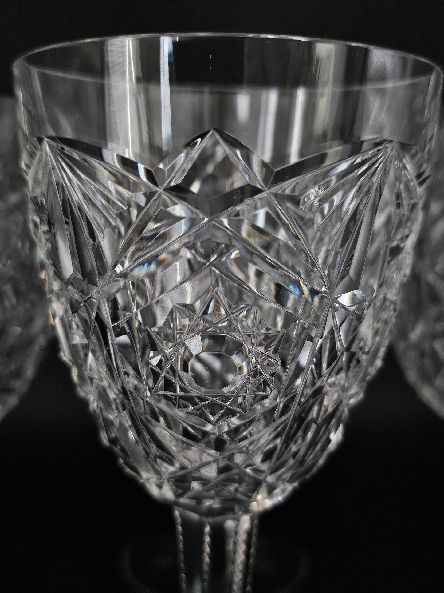 Beautiful Baccarat Crystal Large Wine Glasses. 250ml Lagny Pattern. Set of 4.