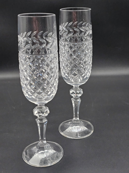 Pair of Vintage Crystal Champagne Flutes 21.5cm tall 200ml