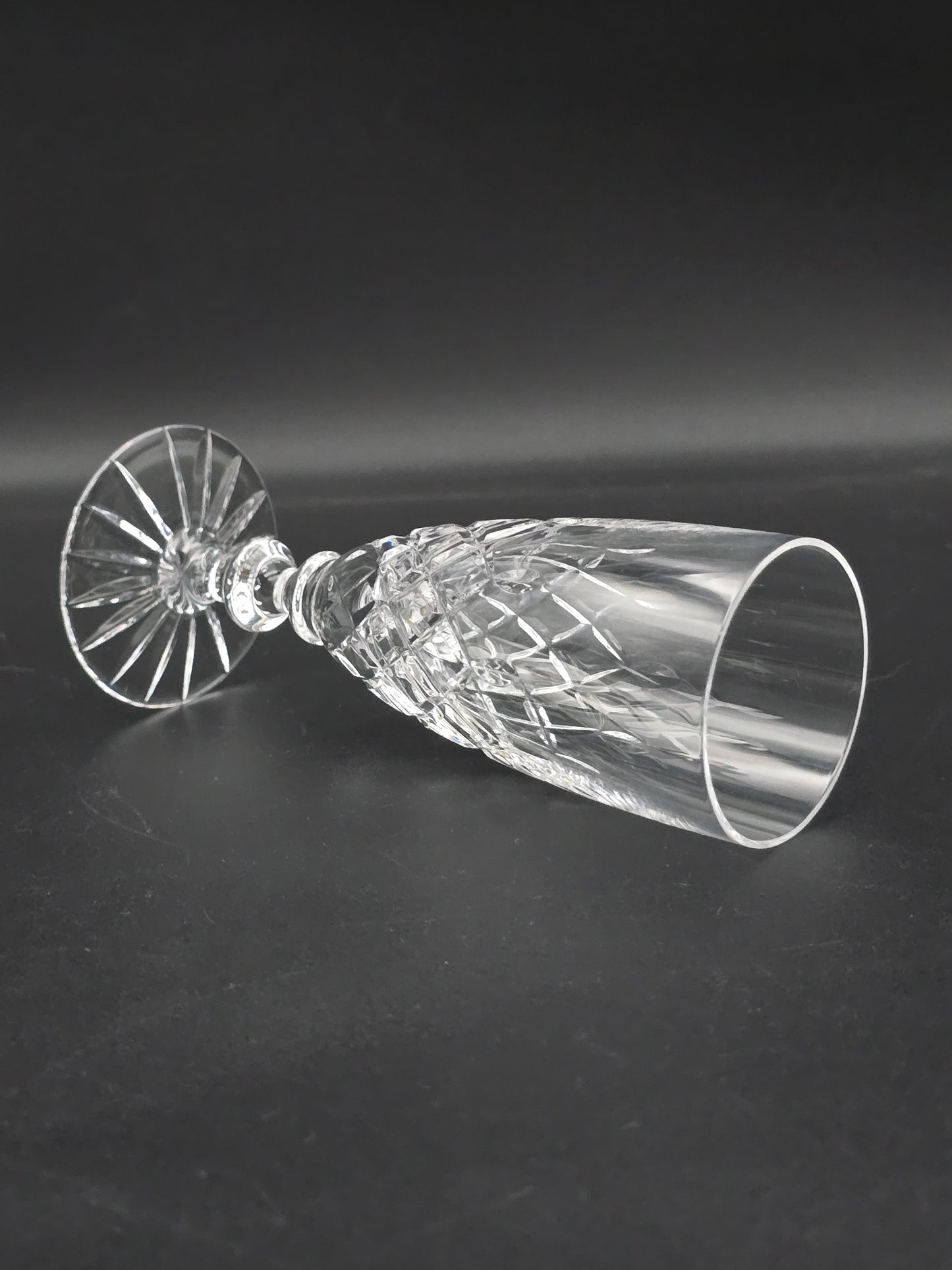 Set of 4 small Crystal Champagne flutes. 120ml