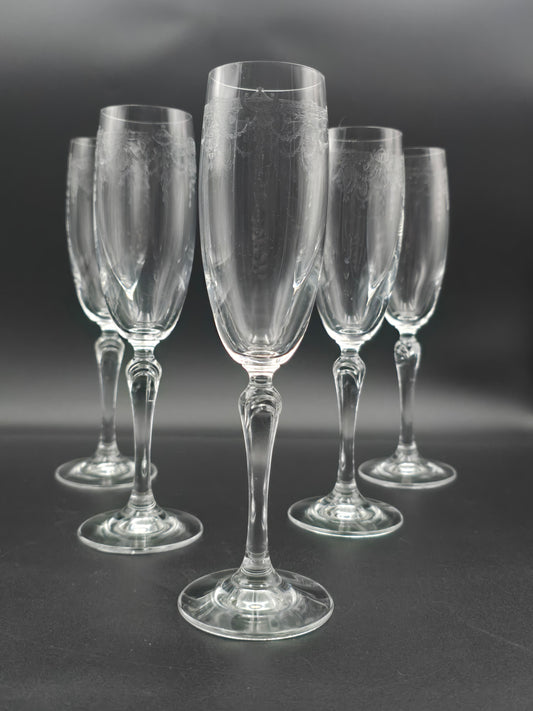 Beautiful Set of 5 Etched Crystal Champagne flutes 175ml. 22cm tall.