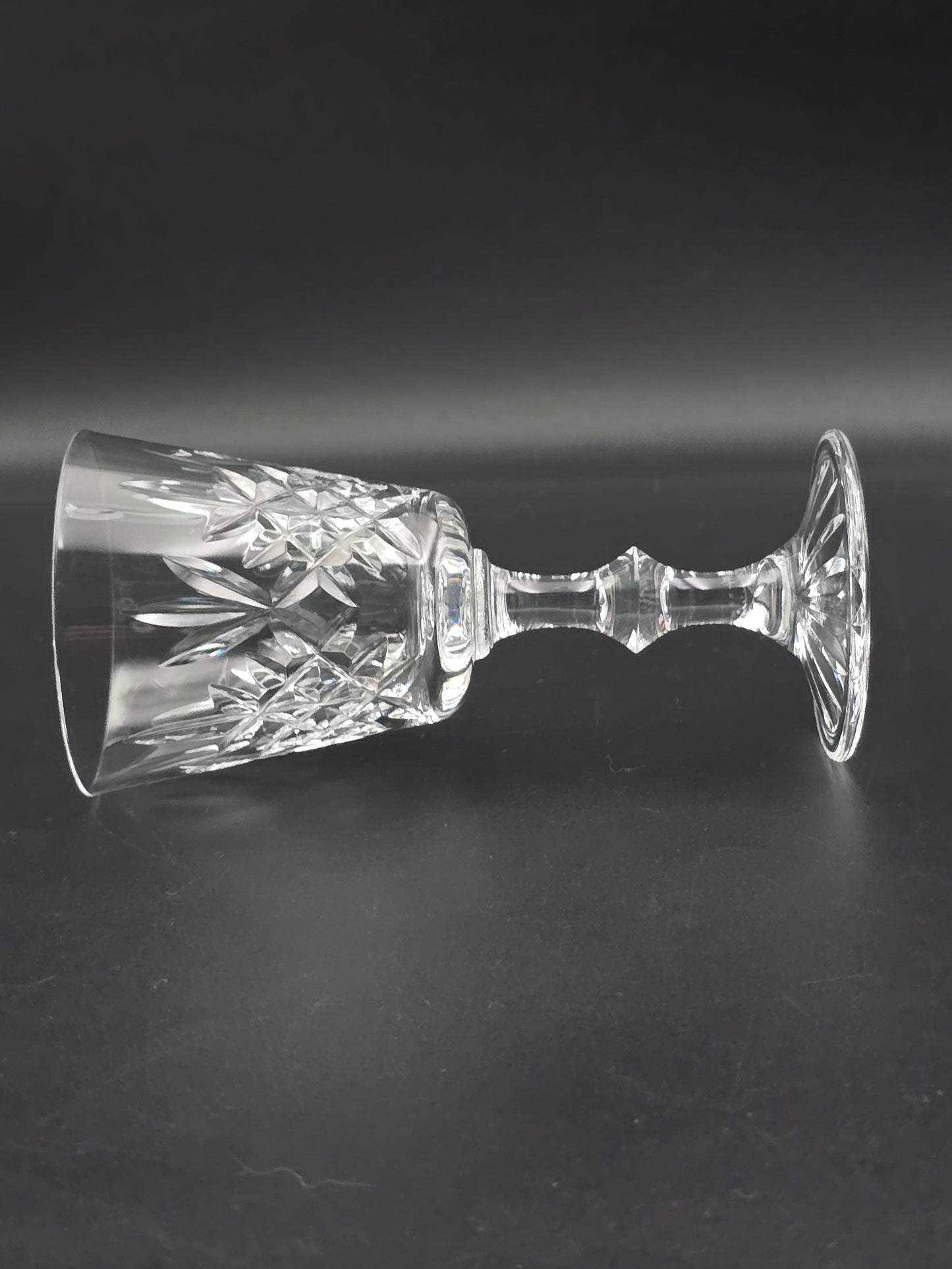 Set of 6 Edinburgh Crystal Lomond Pattern sherry or small wine glasses. 135ml