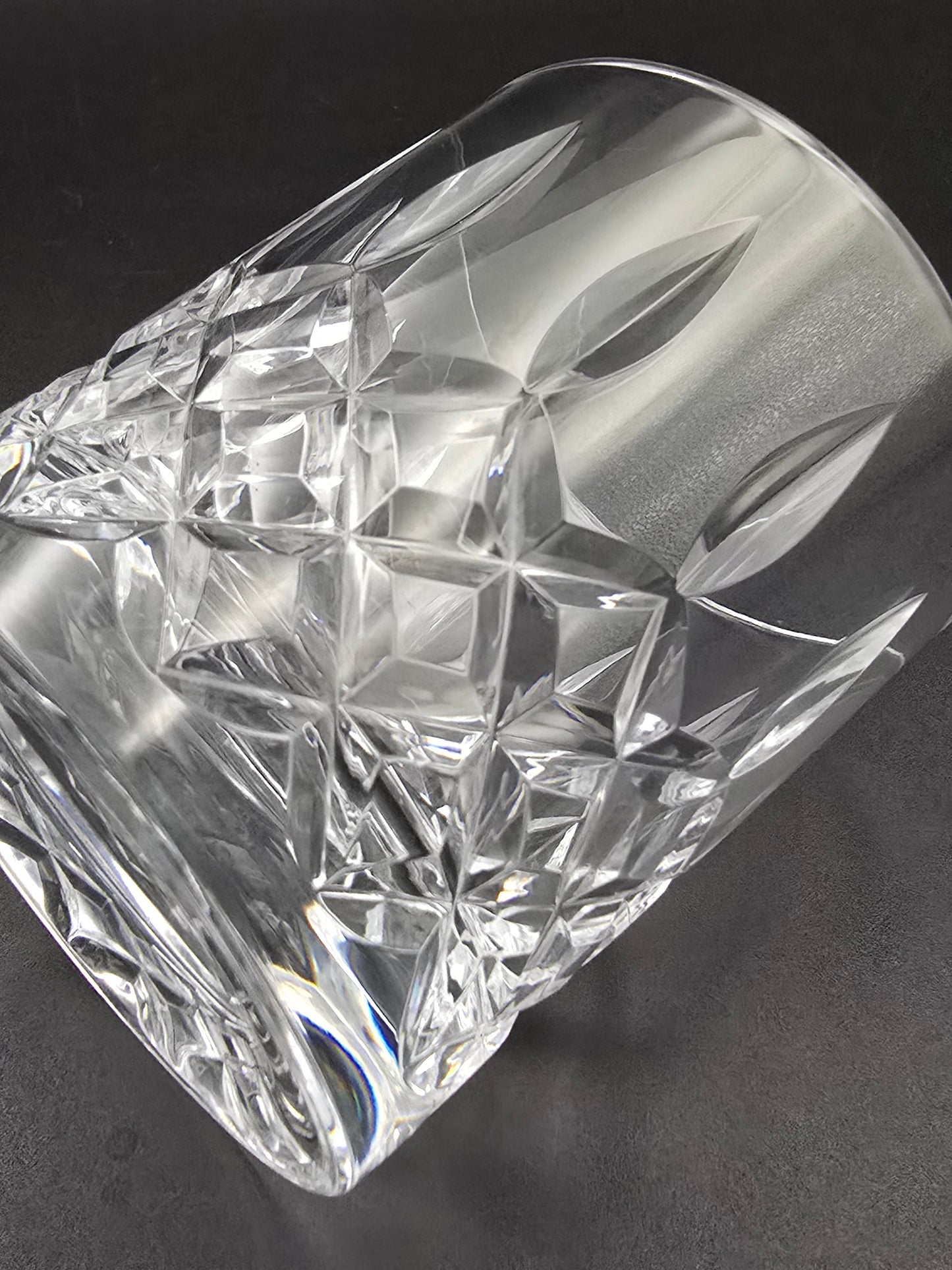 Set of 6 Vintage Heavy Crystal Tumblers, 275ml / 10oz with Cross & Flute Pattern, Plain Base, 8.5cm Tall, Barware Gift