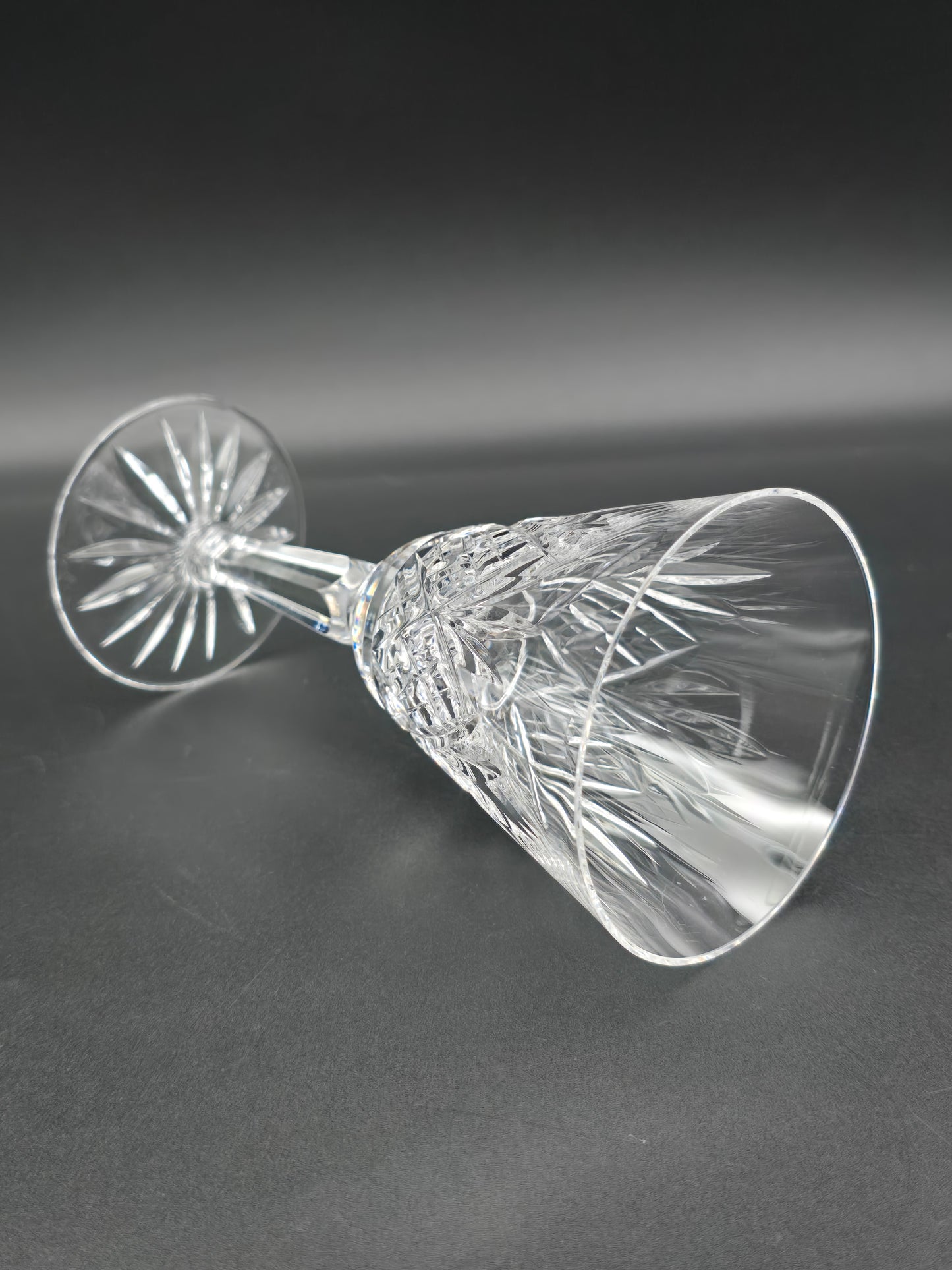 Set of 6 small Beautiful Crystal wine Glasses 175ml