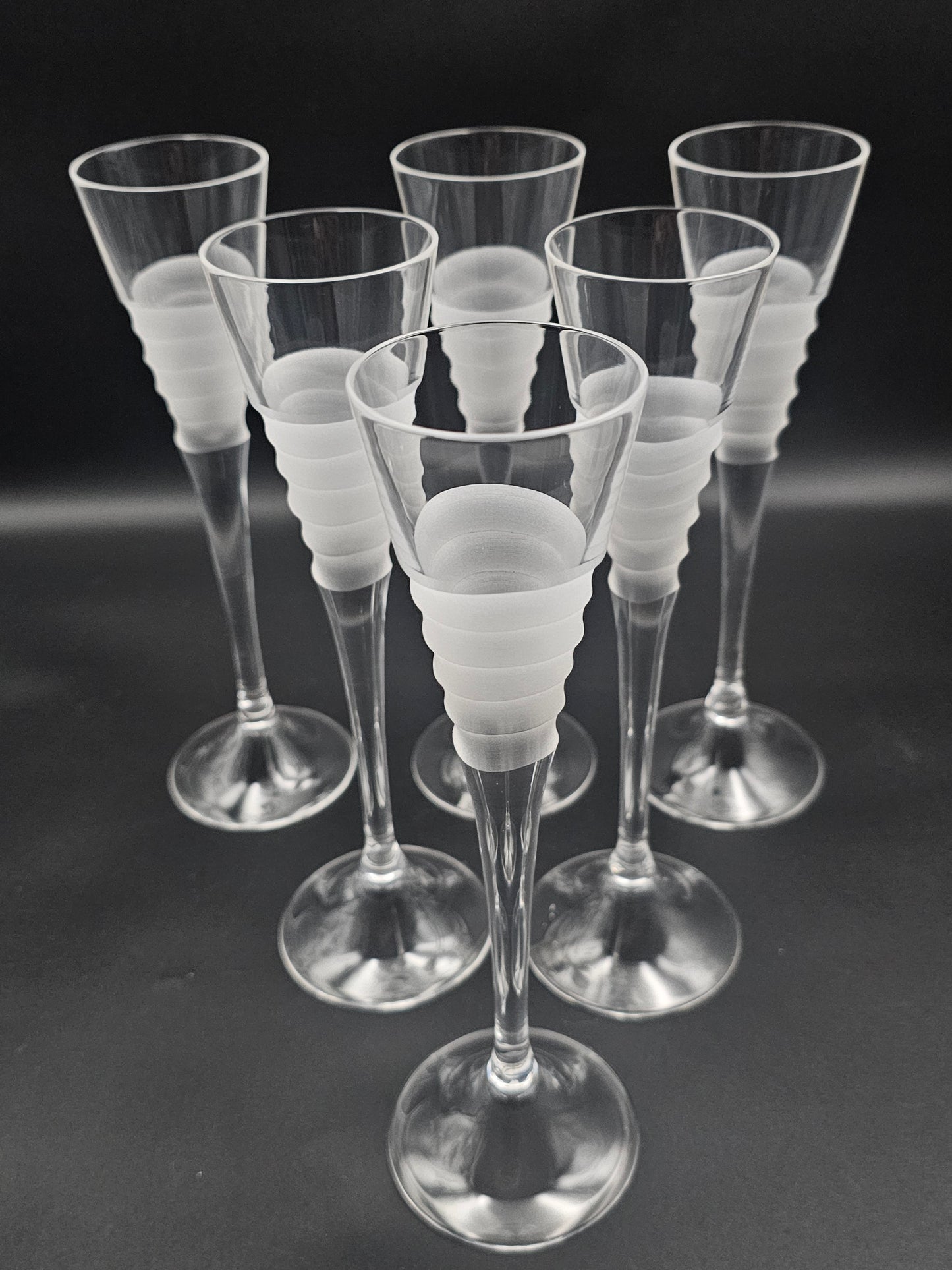 Edinburgh Crystal Infinity Liqueur glasses set of 6. 65ml 22cm tall Designed by Jessamy Kelly