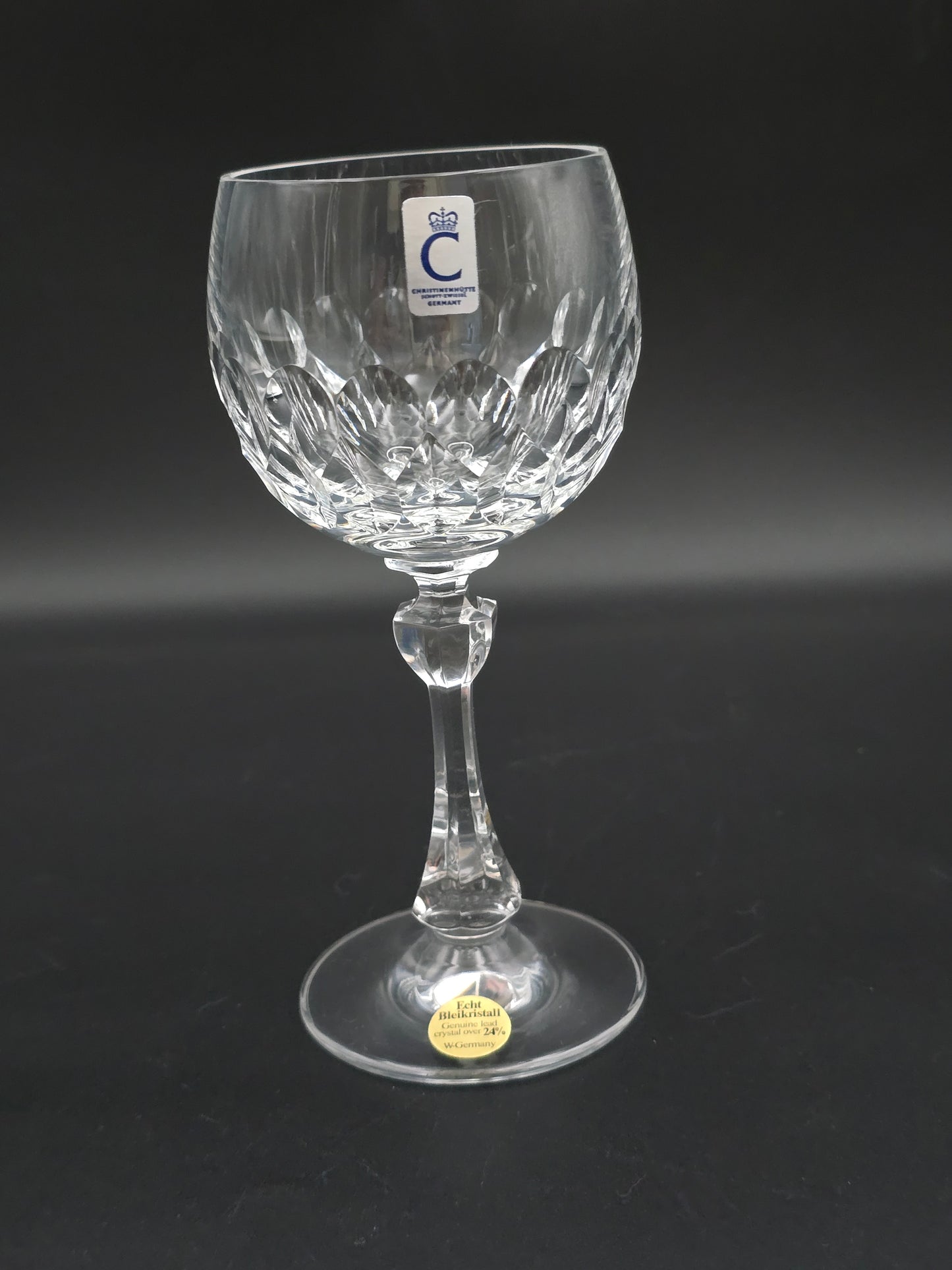 Pair of Schott Zwiesel Christine Hutte Wine glasses in Original box. 150ml
