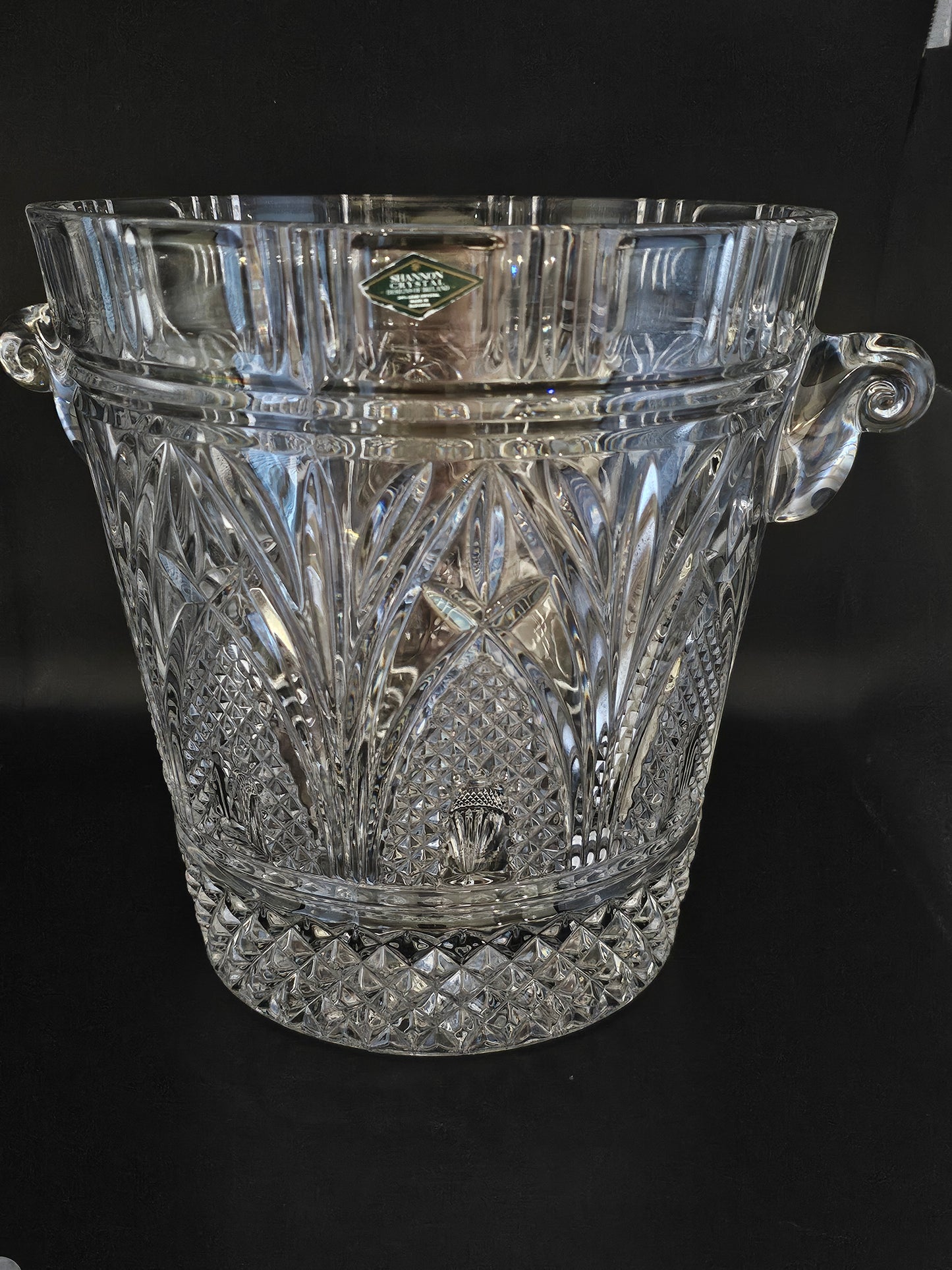 Fantastic Large Crystal Ice Bucket. Shannon Godinger. 25.4cm / 10". Very Heavy... 6.4kg!