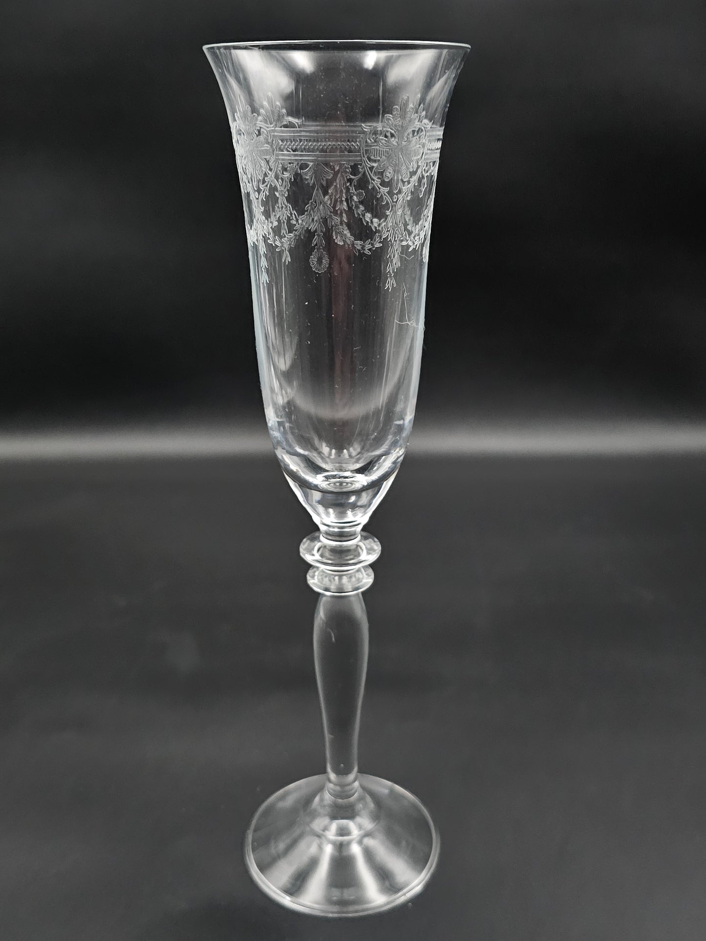 Beautiful set of 6 vintage Crystal Champagne Flutes 24cm tall