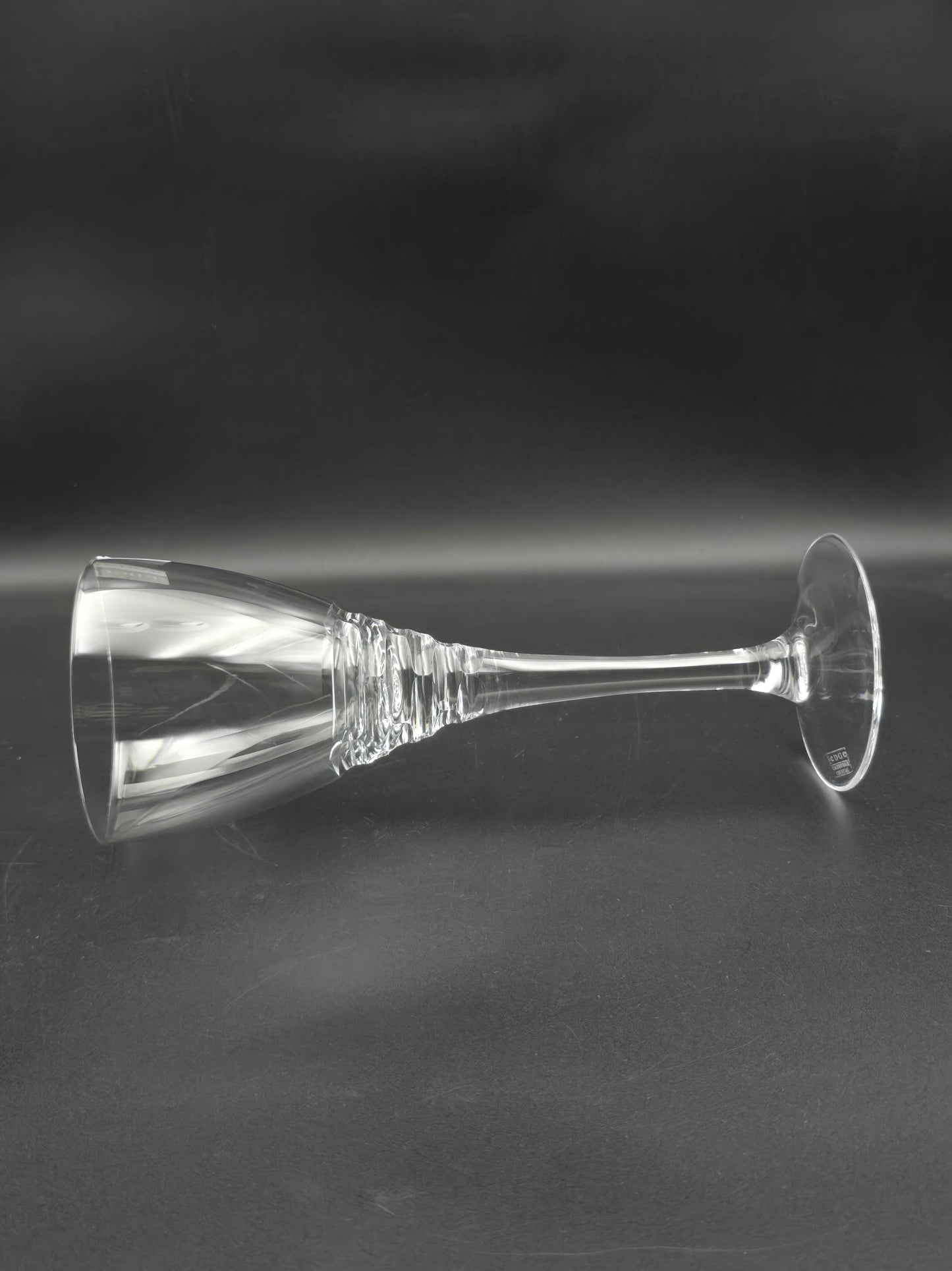 Pair of Large Edinburgh Crystal The Edge Collection Cirrus pattern wine glasses 350ml 24.5cm tall.