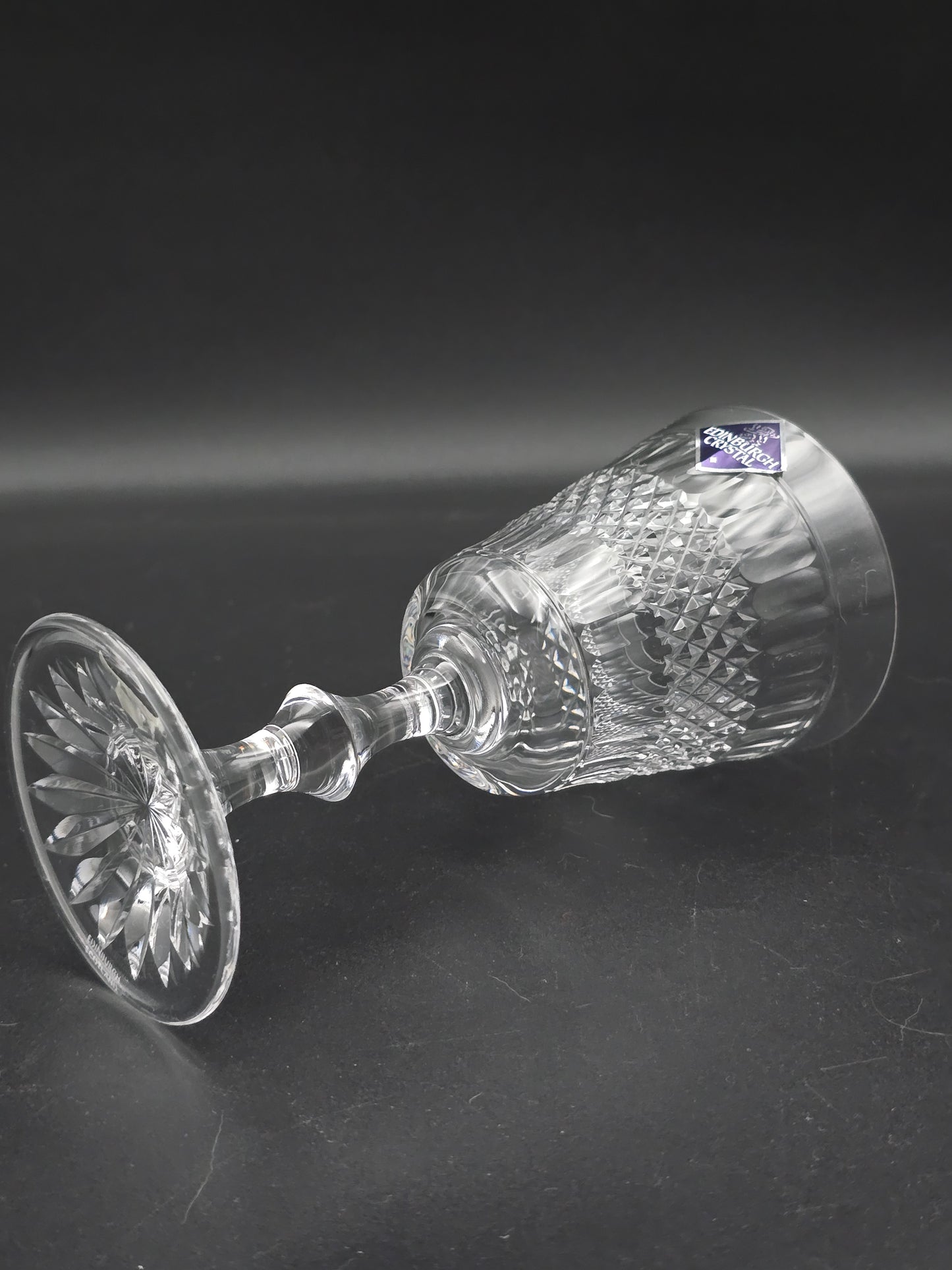 Pair of Edinburgh Crystal Cameron Pattern Crystal wine glasses, boxed. 200ml