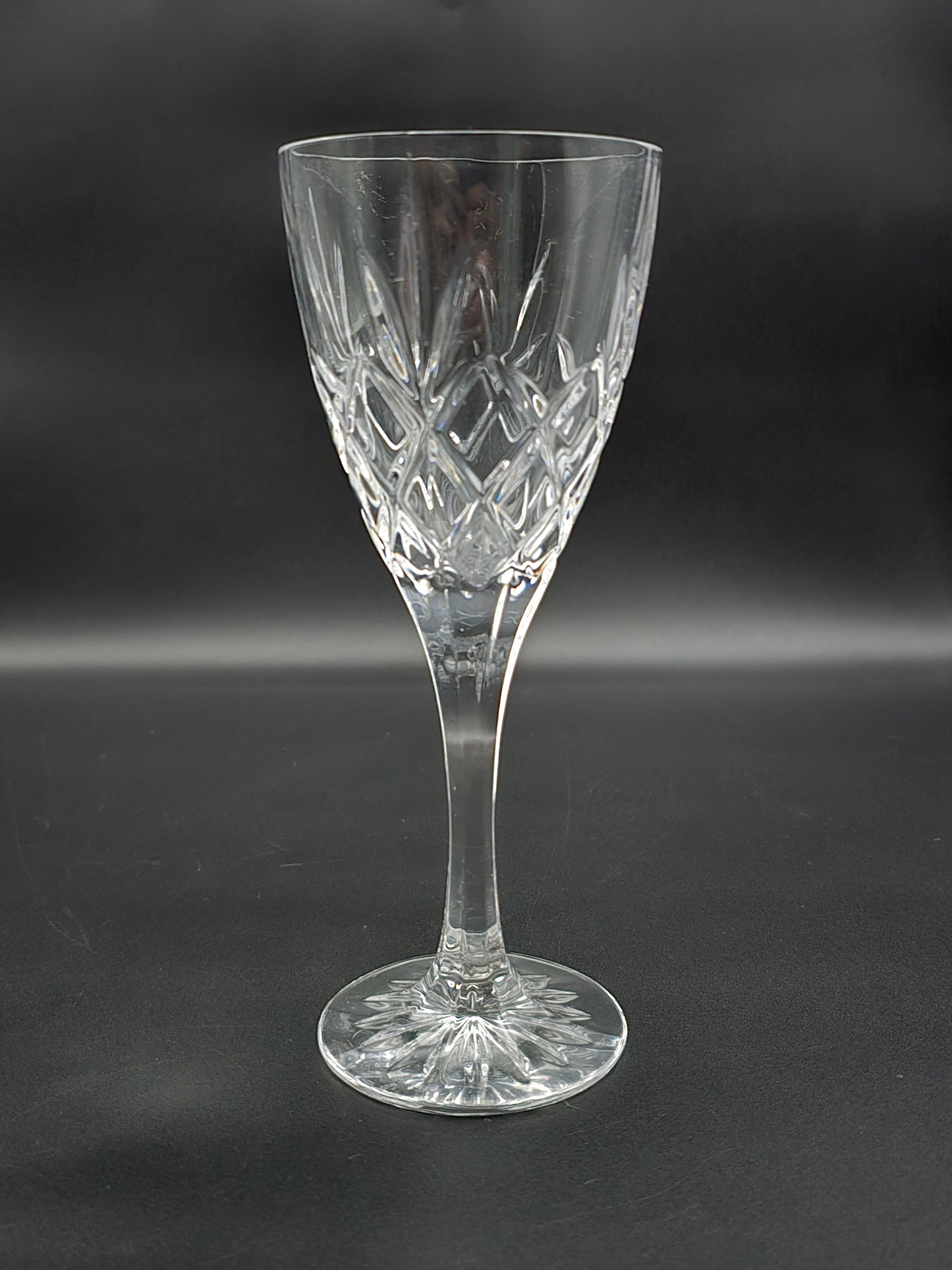 Single Royal Doulton tall Crystal wine glass 200ml 20cm tall