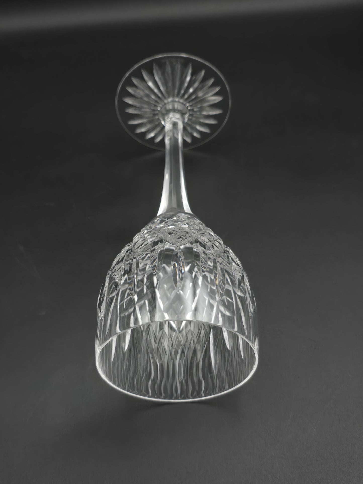 Set of 4 Large Stuart Crystal Shaftesbury pattern wine glasses 325ml