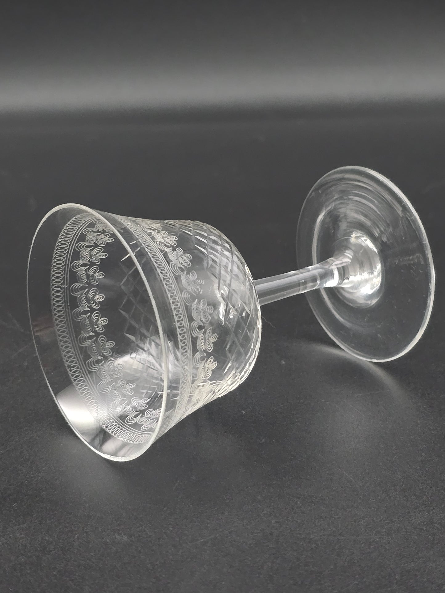 Set of 4 Lady Hamilton Pall Mall Antique Crystal liqueur or Sherry glasses. 100ml