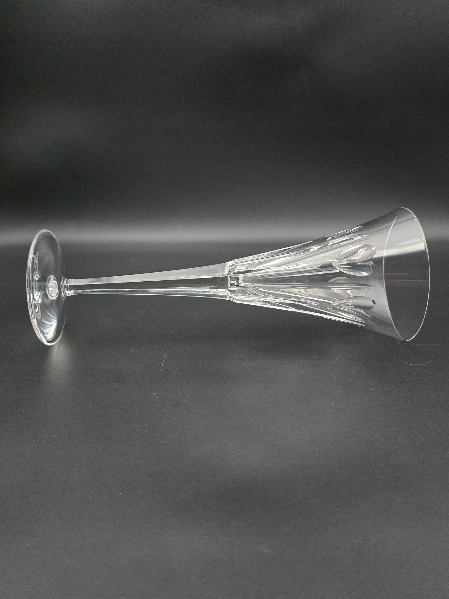 Single Waterford Crystal The Millennium collection, Second Toast Love Single Champagne Flute. 200ml