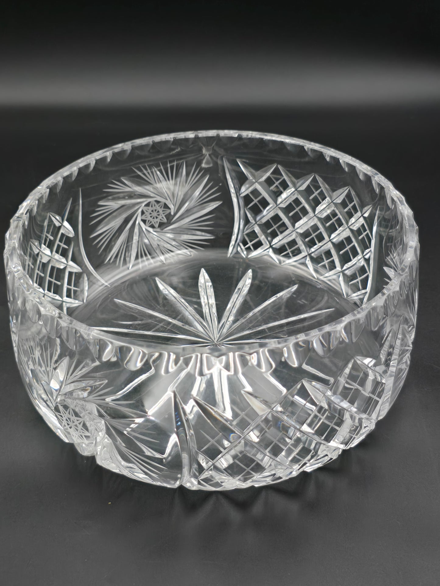 Bohemia 8-Inch Hand-Cut Lead Crystal Fruit Bowl | Pinwheel Pattern | Star Base | Boxed | Made in Czech Republic | Heavy Crystal