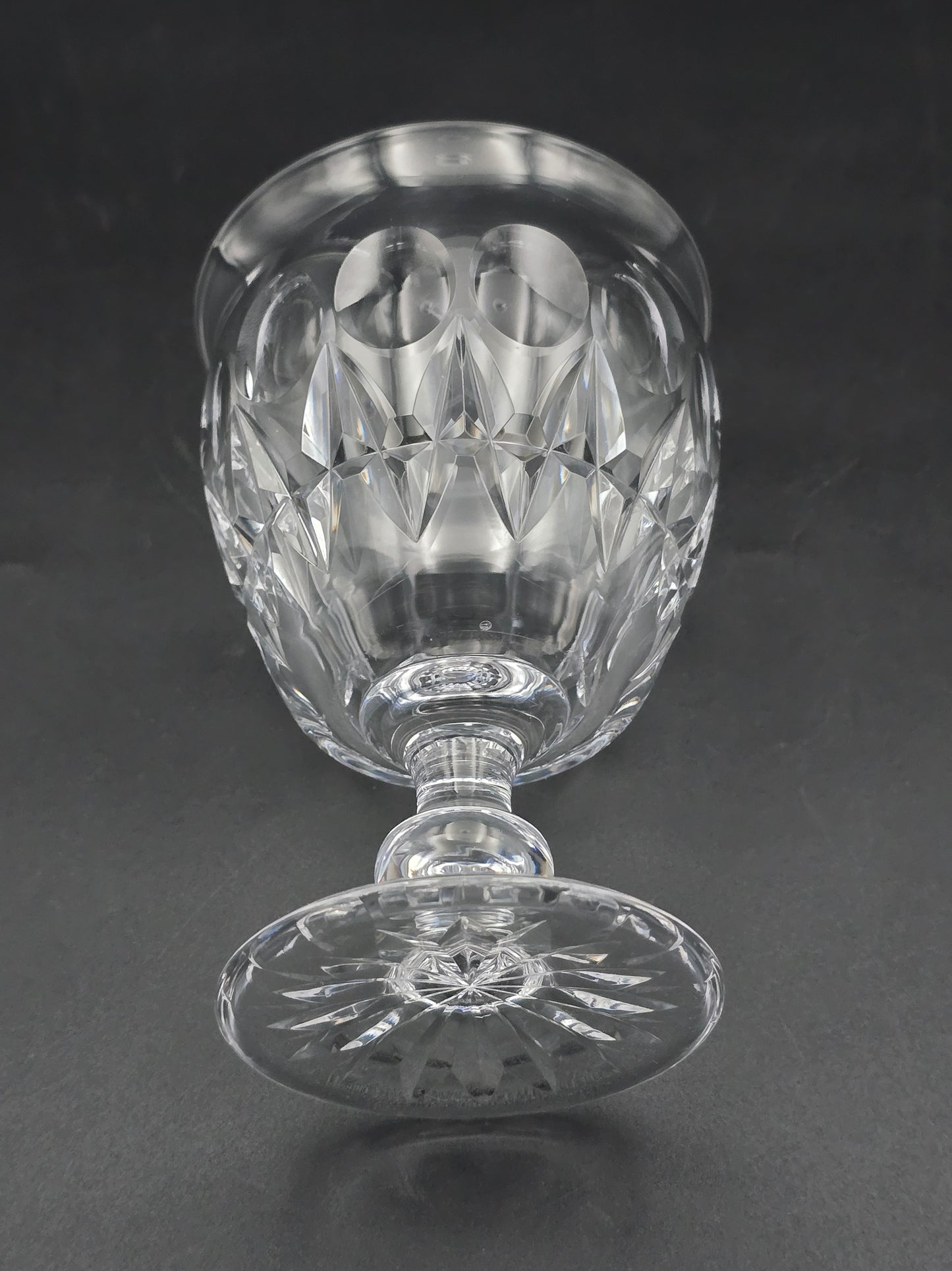 Set of 6 Tudor English Crystal Large wine goblets 250ml Raleigh Pattern.