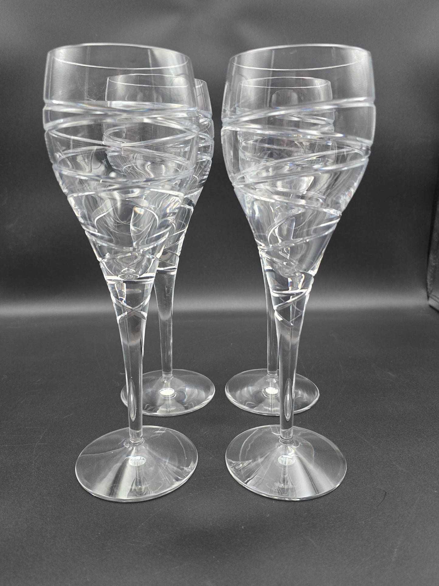 Set of 4 Large Crystal Wine Glasses 350ml 25cm tall.