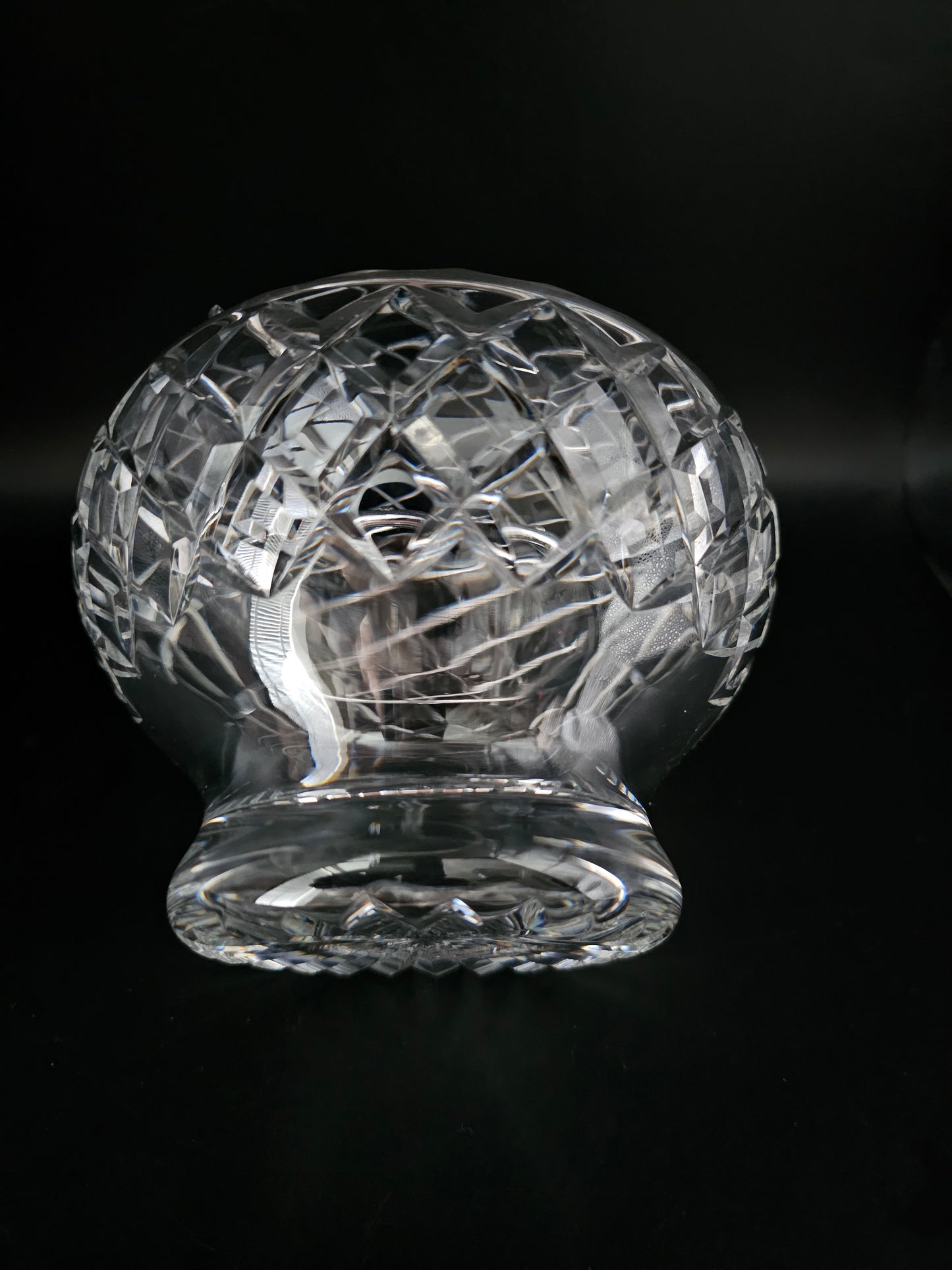 Stunning Vintage Crystal Rose Bud posy bowl. 15cm