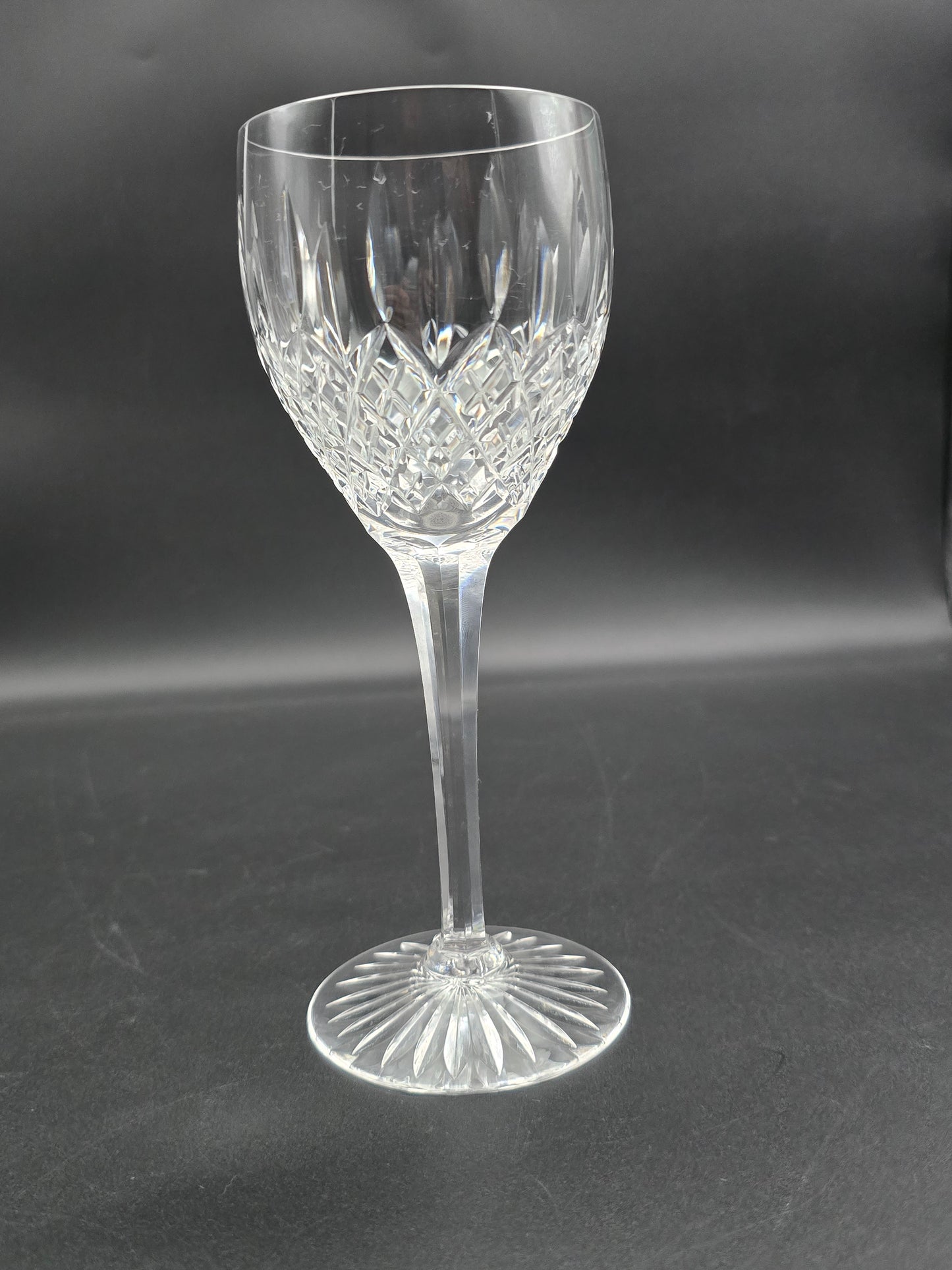 Set of 4 Large Stuart Crystal Shaftesbury pattern wine glasses 225ml
