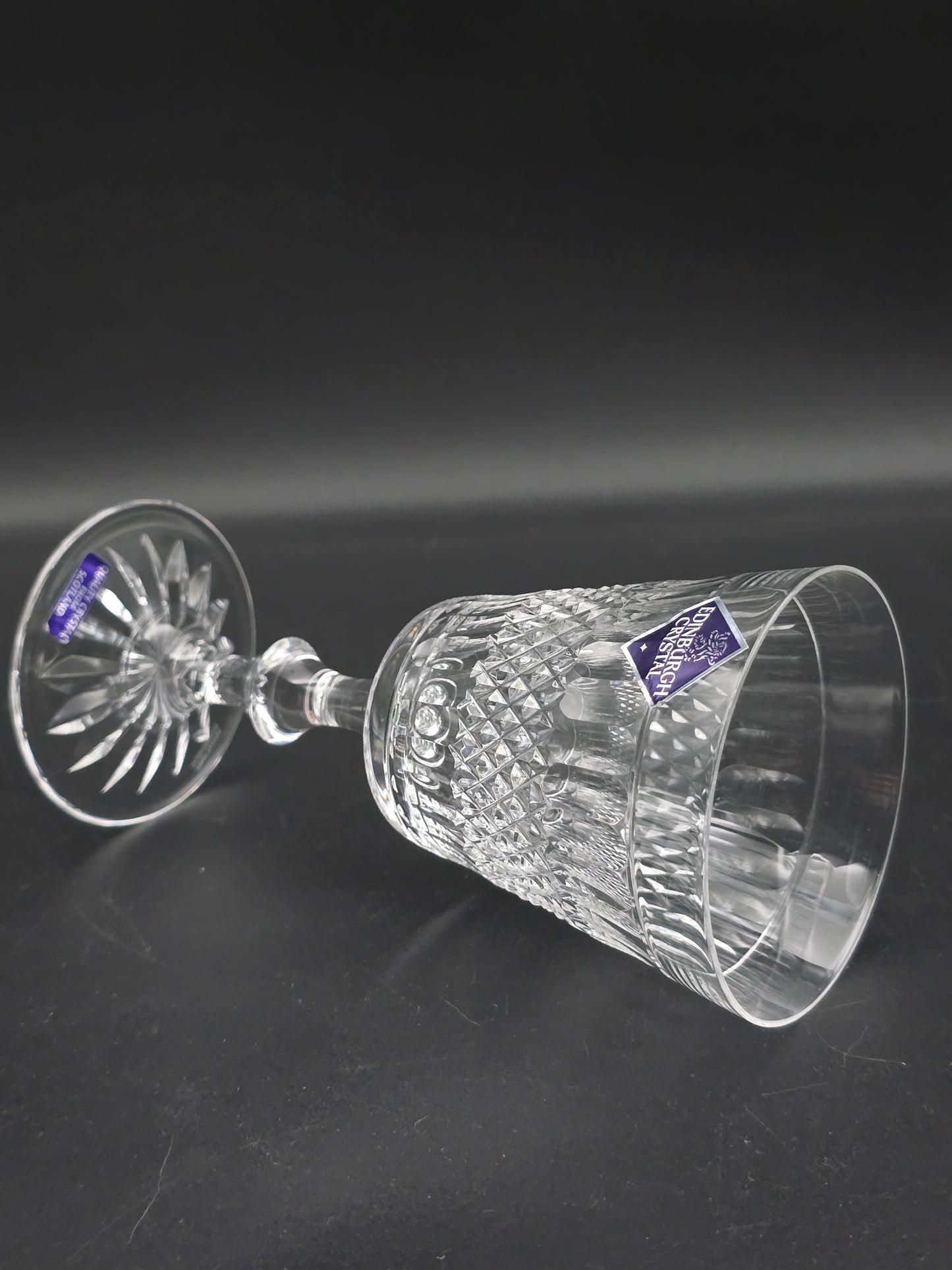 Pair of Edinburgh Crystal Cameron Pattern Crystal wine glasses, boxed. 200ml
