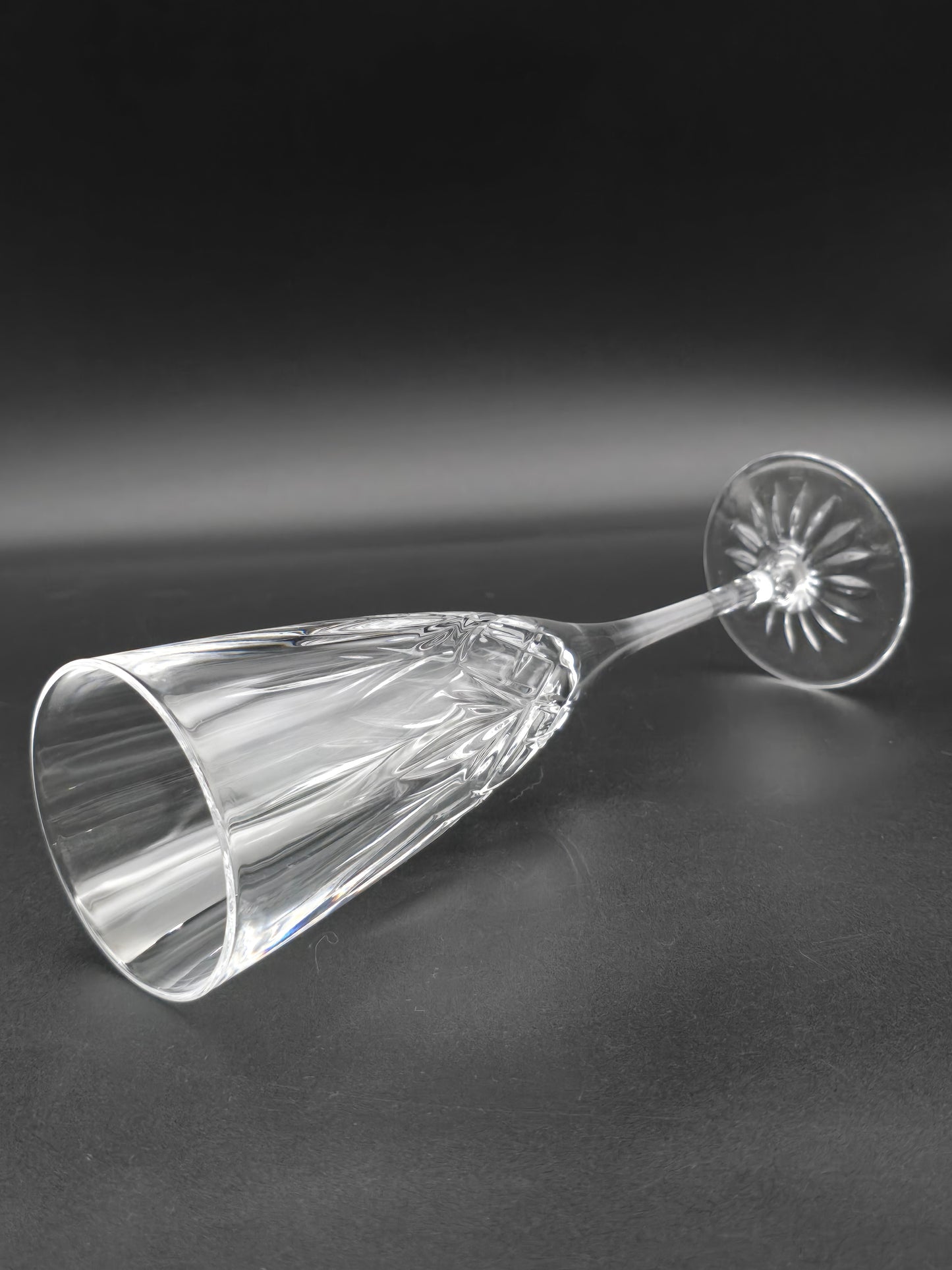 Edinburgh Crystal Romeo Champagne Flute | 200ml | Made in Scotland | Tall Cut Crystal Glass | Wedding Toast | Vintage Crystal