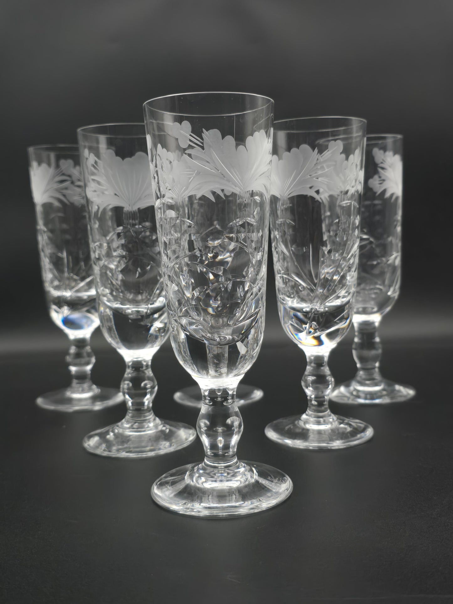 Set of 6 Royal Brierley Honeysuckle Crystal Champagne Flutes. 175ml. 17cm tall