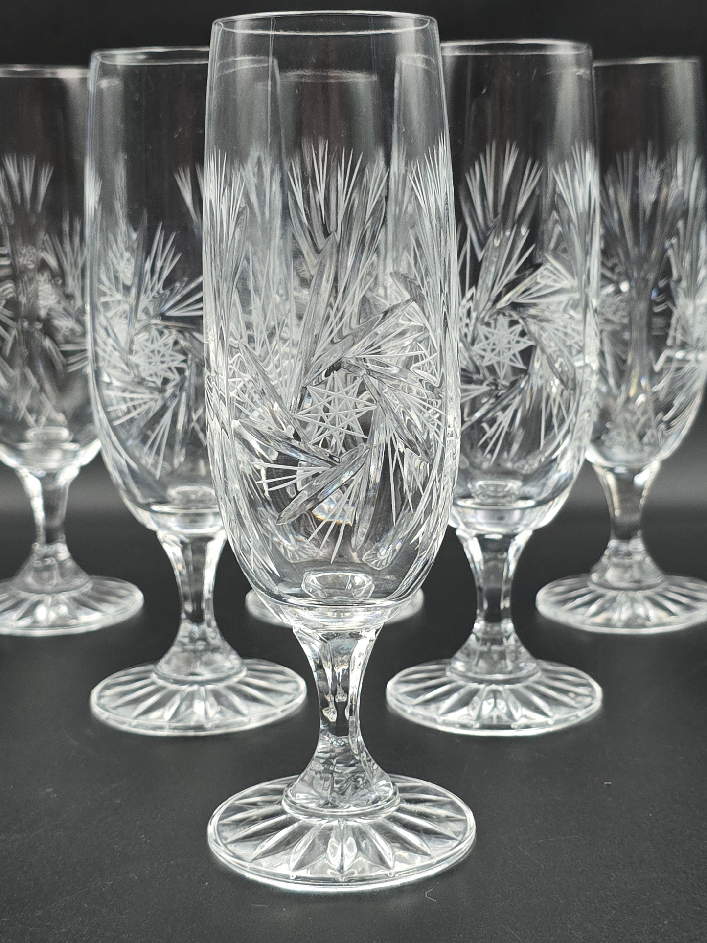 Set of 6 Pinwheel American Cut fluted Crystal Champagne Flutes. 200ml