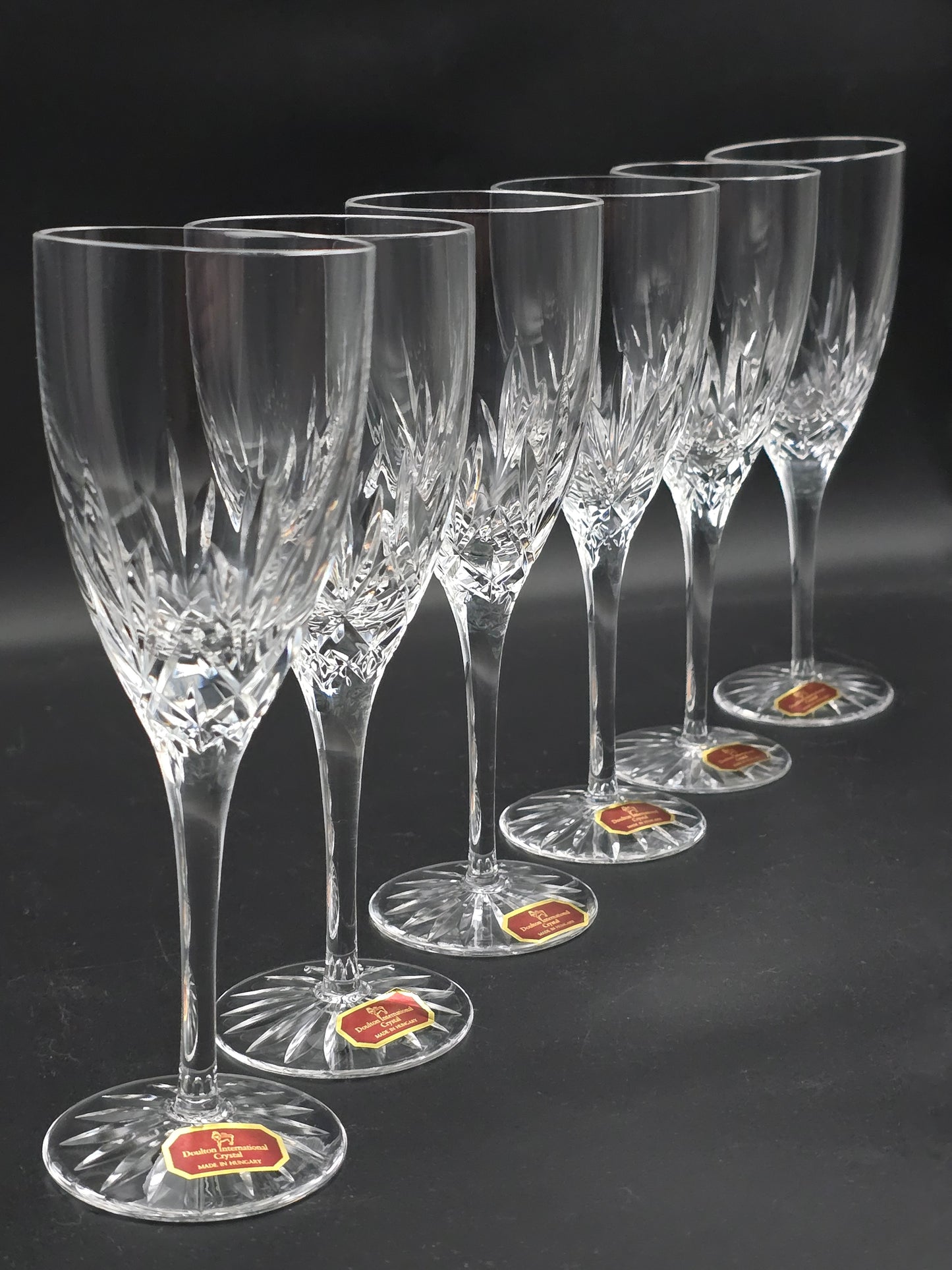 Set of 6 Royal Doulton International Crystal Champagne Flutes. Boxed 150ml.  18.5cm tall.
