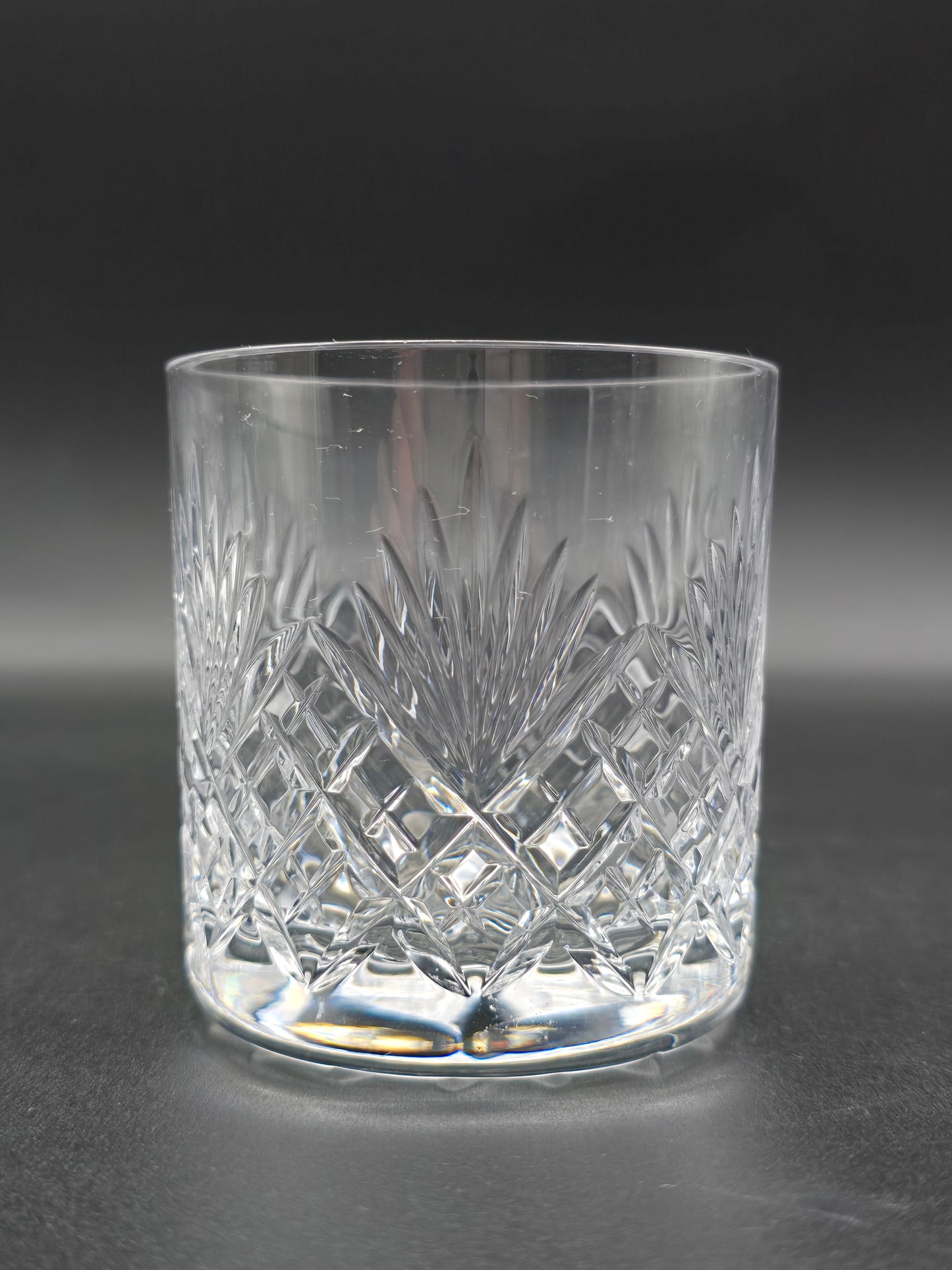 Set of 4 Royal Doulton Juno Tumblers – 9oz Vintage Glasses, 8.3cm Tall – Classic Cut Crystal Style – Elegant British