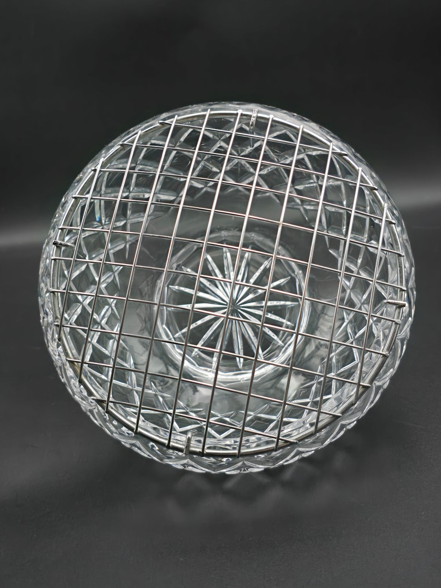 Beautiful Vintage Large Crystal Rose Posy Bowl. 16.5cm wide.