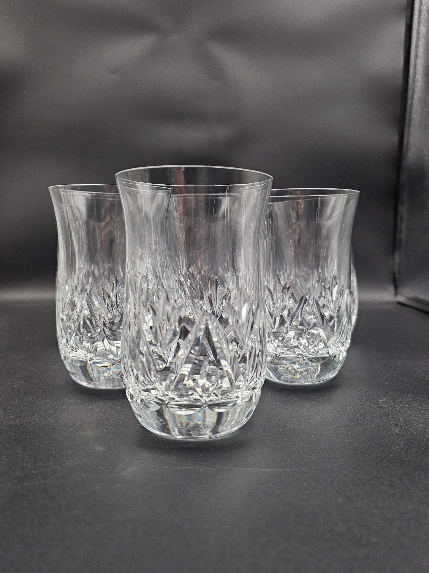 Set of 6 Crystal Tumbler glasses 350ml ideal for juice or water.