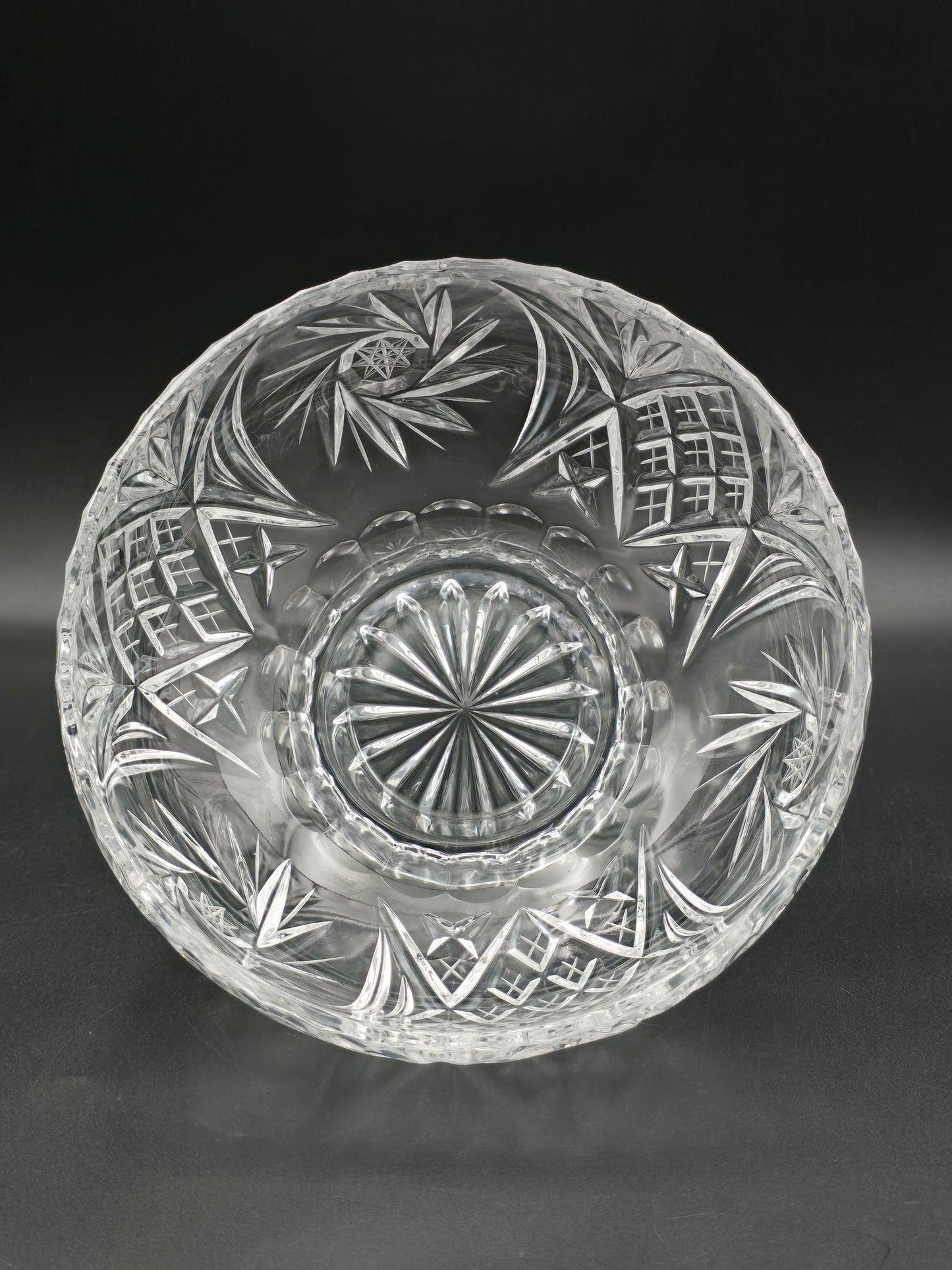 Bohemia Mayfair Lead Crystal Rose Bowl with Wire Frog – 20cm, Pinwheel Cut, Star Base, 1.7kg – Czech Republic