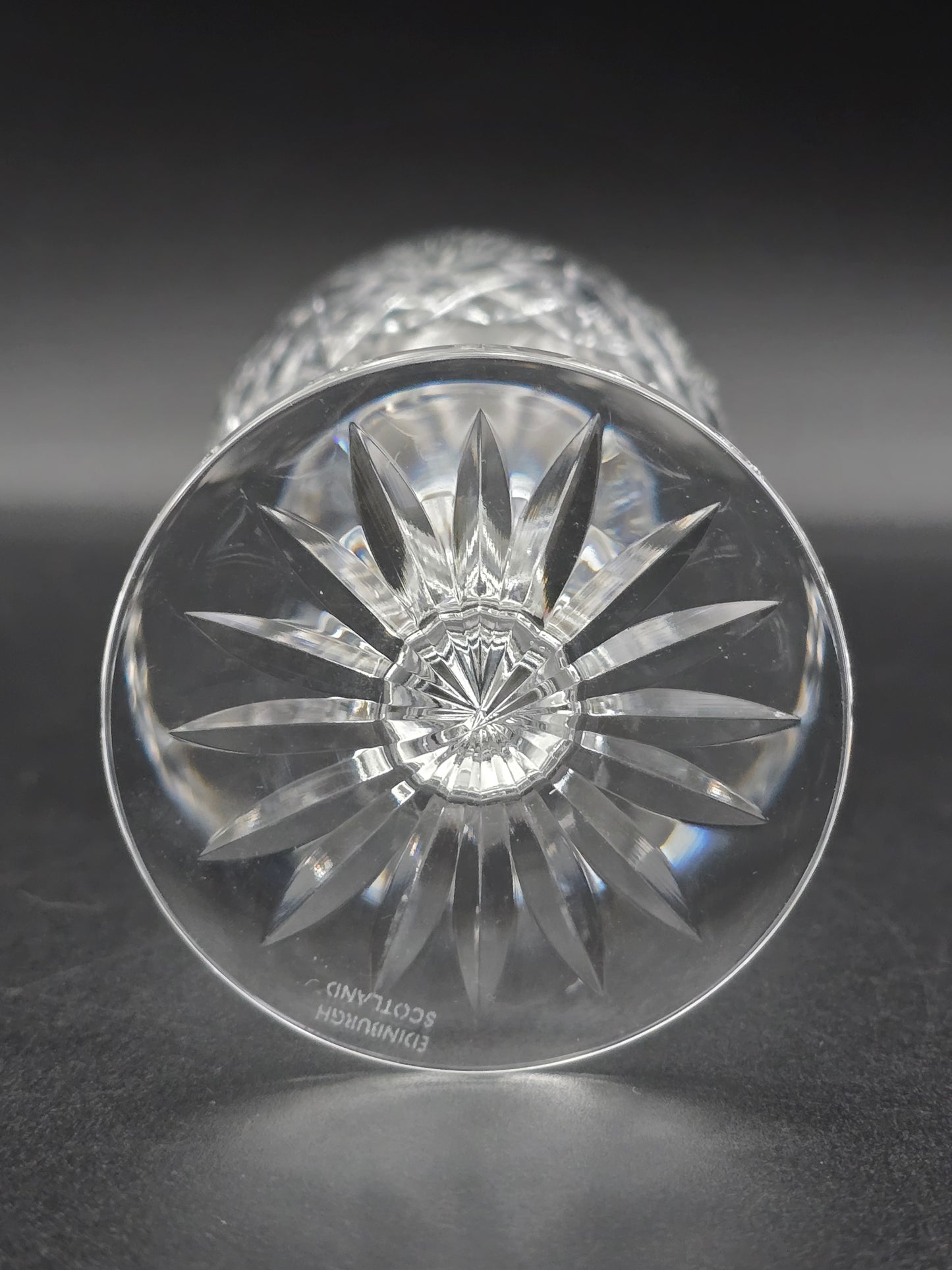 Set of 4 Edinburgh Crystal Iona Pattern 225ml.  14.5cm tall.