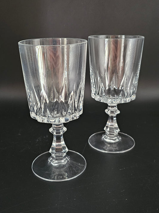 Vintage Pair of Large Crystal Wine Glasses.250ml