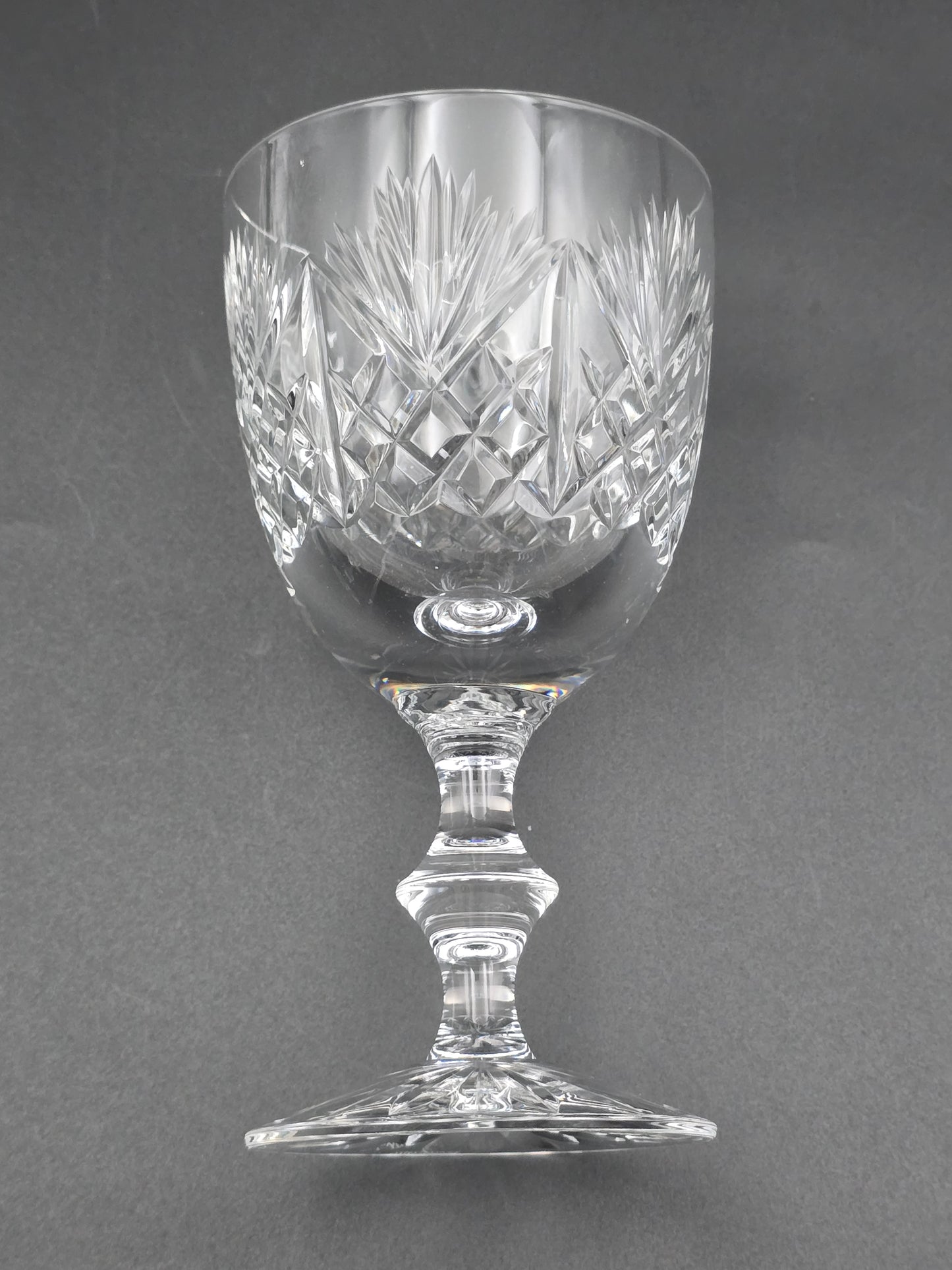 Set of 4 Edinburgh Crystal Iona Pattern 225ml.  14.5cm tall.