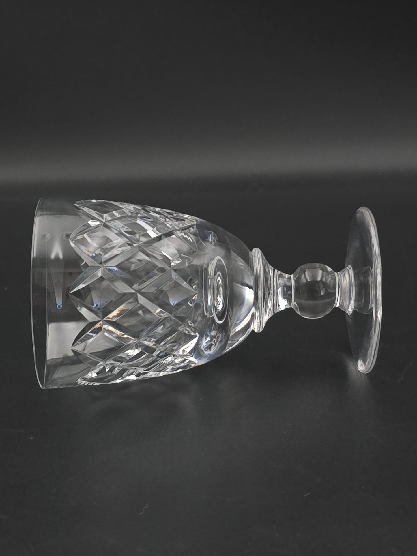 Set of 4 Crystal Glass goblets. 165ml. 12cm tall