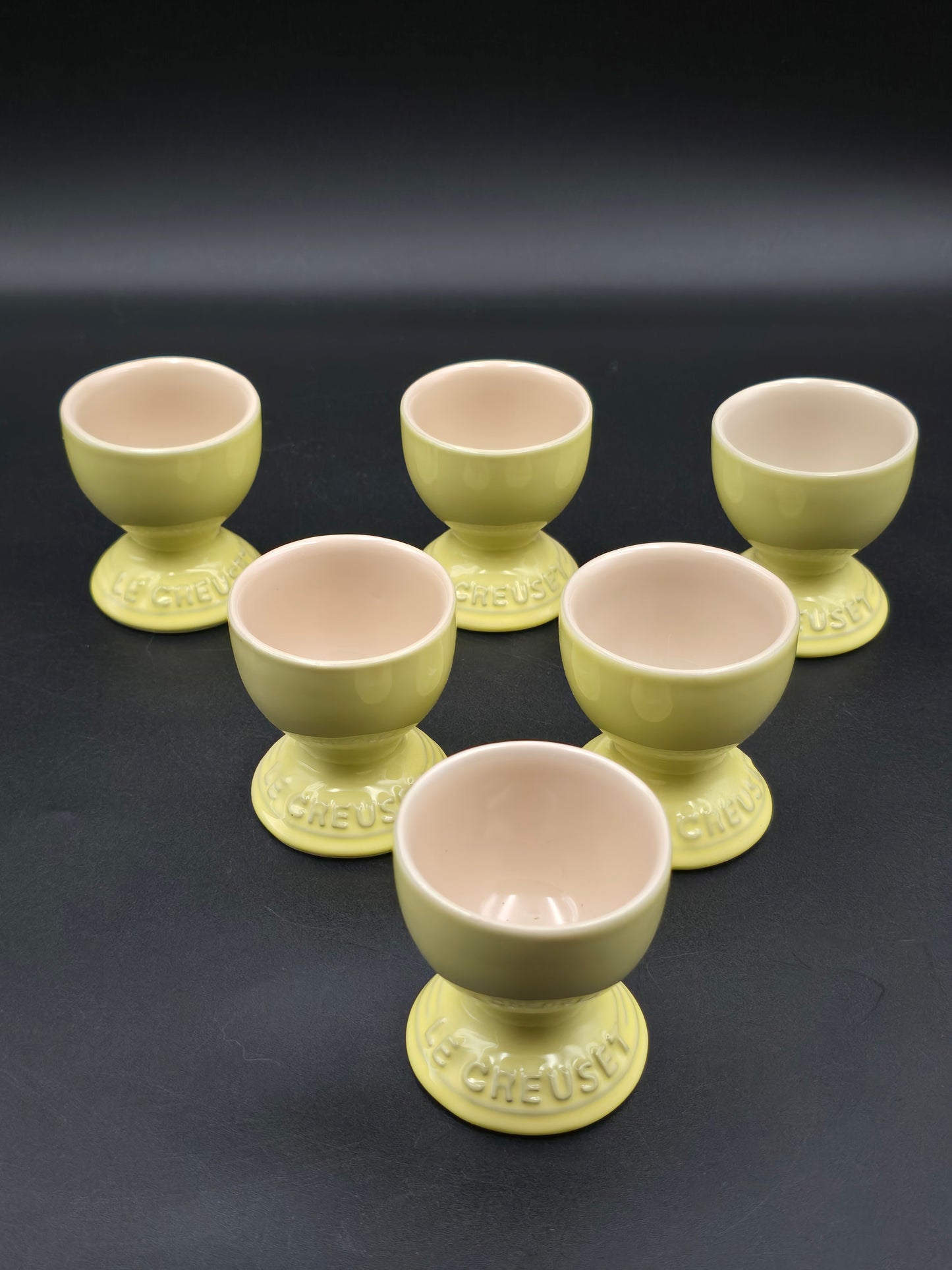 Set of 6 Le Creuset Elysees Yellow Egg Cups – Brand New in Box, Unused.