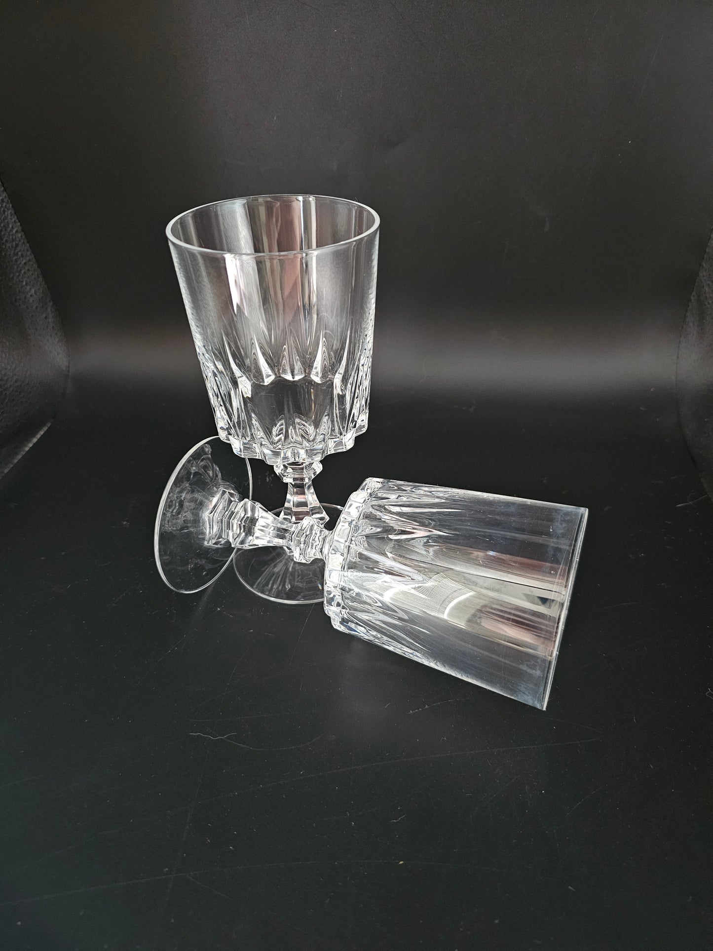 Vintage Pair of Large Crystal Wine Glasses.250ml