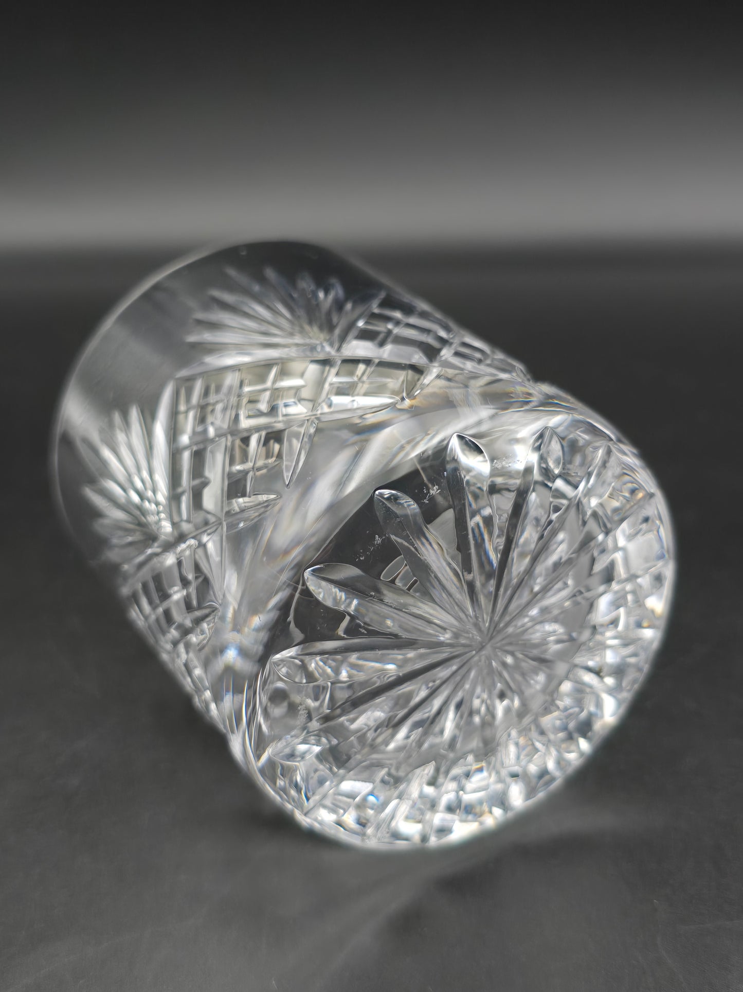 Set of 4 Royal Doulton Juno Tumblers – 9oz Vintage Glasses, 8.3cm Tall – Classic Cut Crystal Style – Elegant British