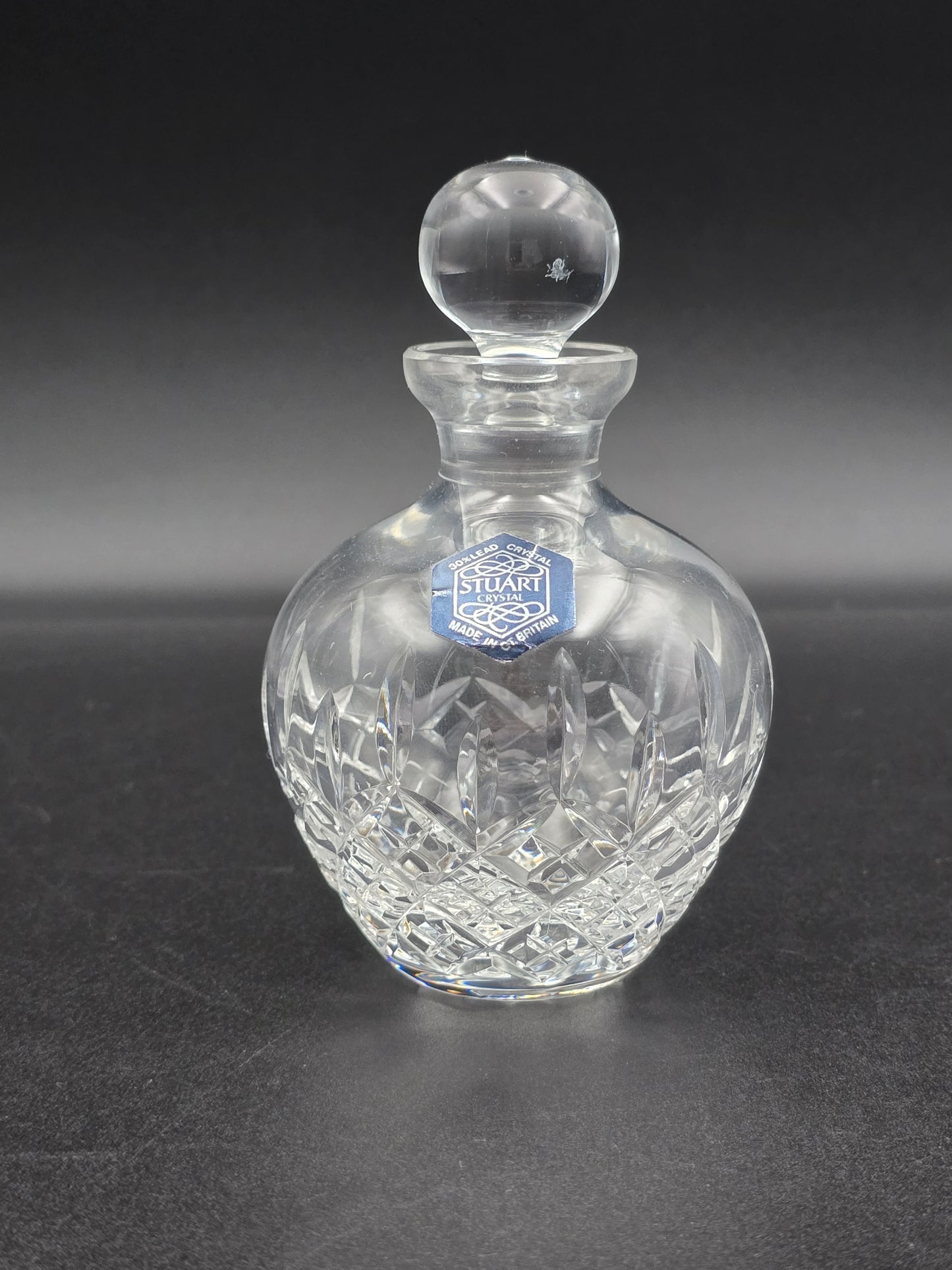 Stuart Crystal Shaftesbury Pattern Perfume scent bottle