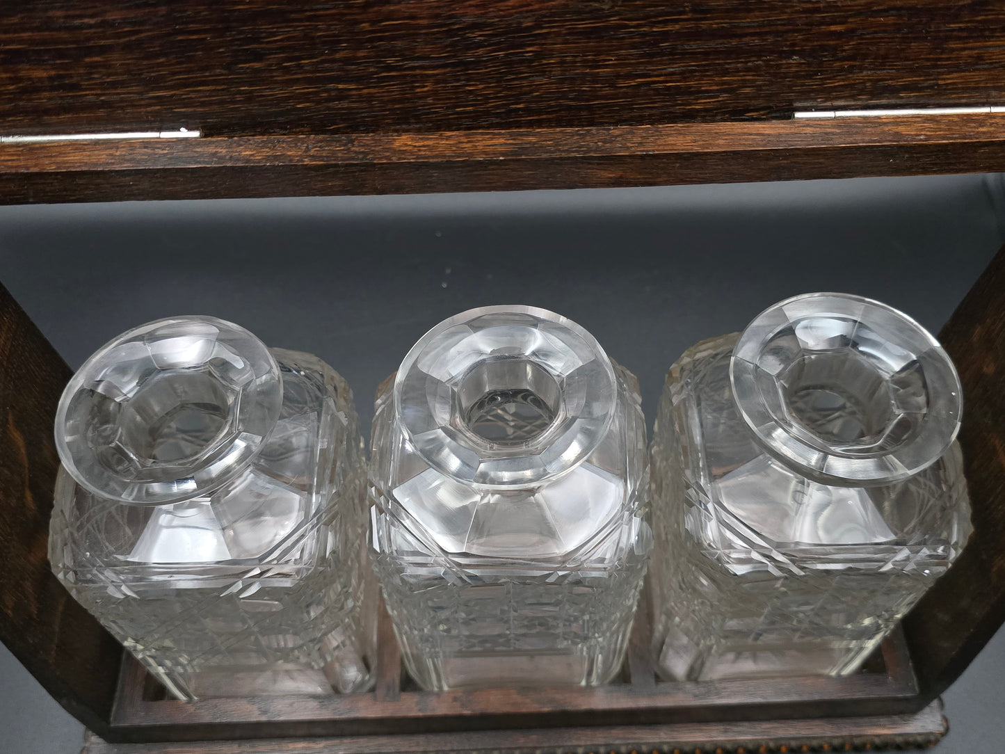 Antique Triple Decanter Tantalus Set with Lock & Key – Cut Crystal & Wooden Frame with Brass Lion Fittings – Excellent Condition