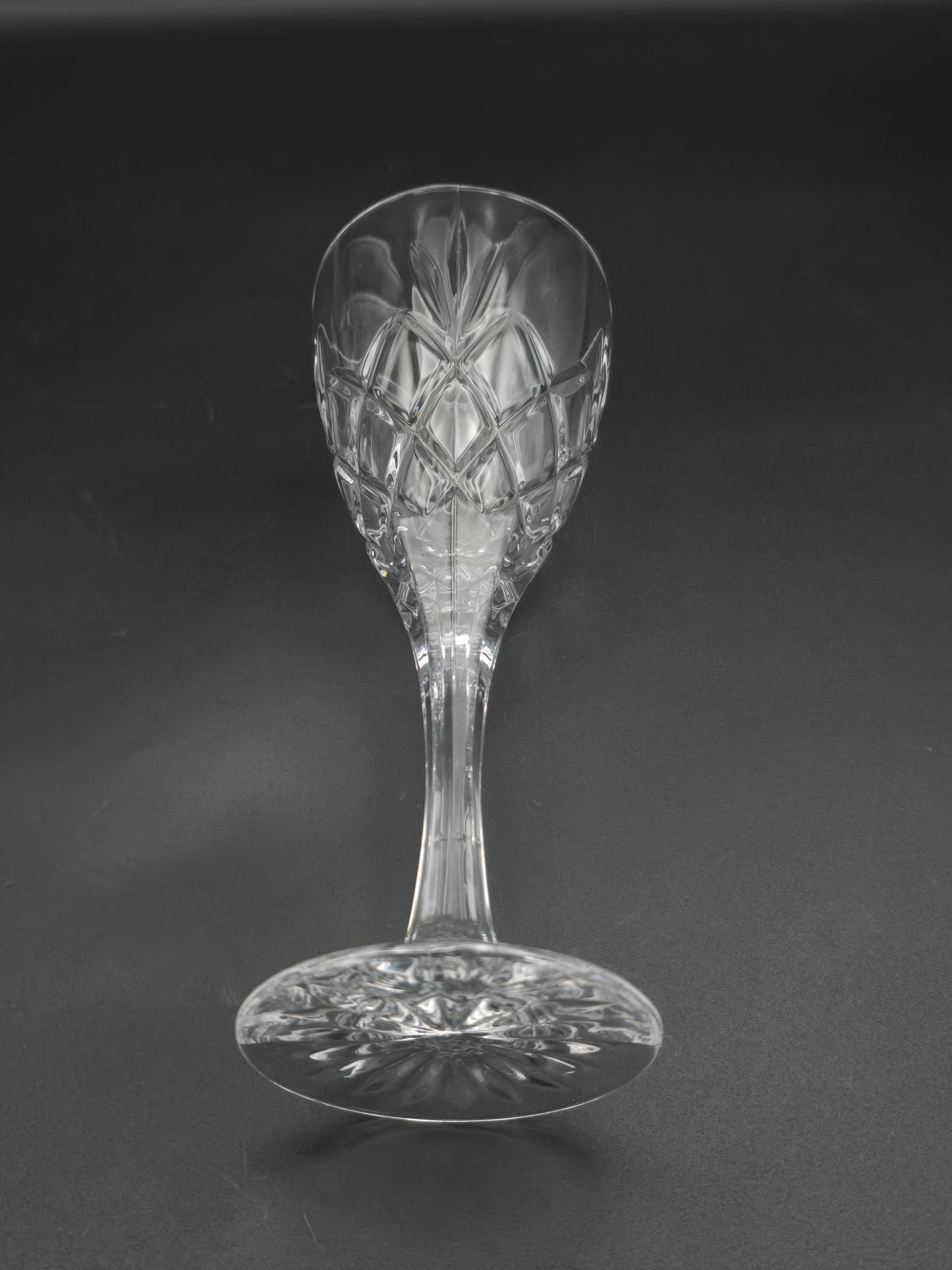 Single Royal Doulton tall Crystal wine glass 200ml 20cm tall