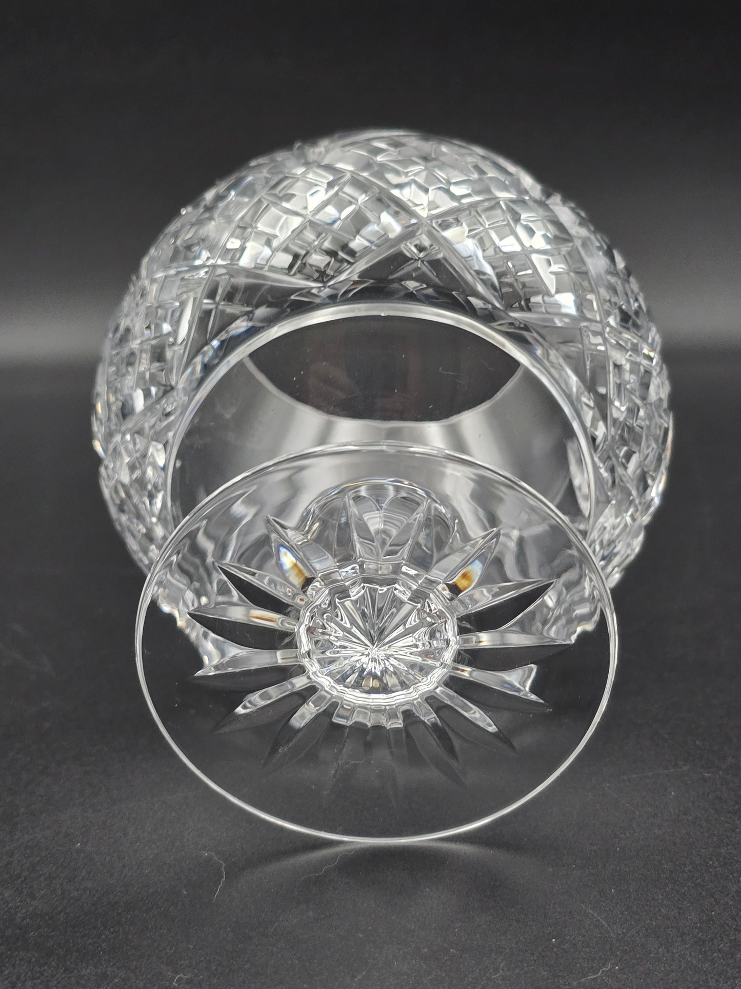Set of 4 fine English Crystal large Brandy Balloons. 15oz